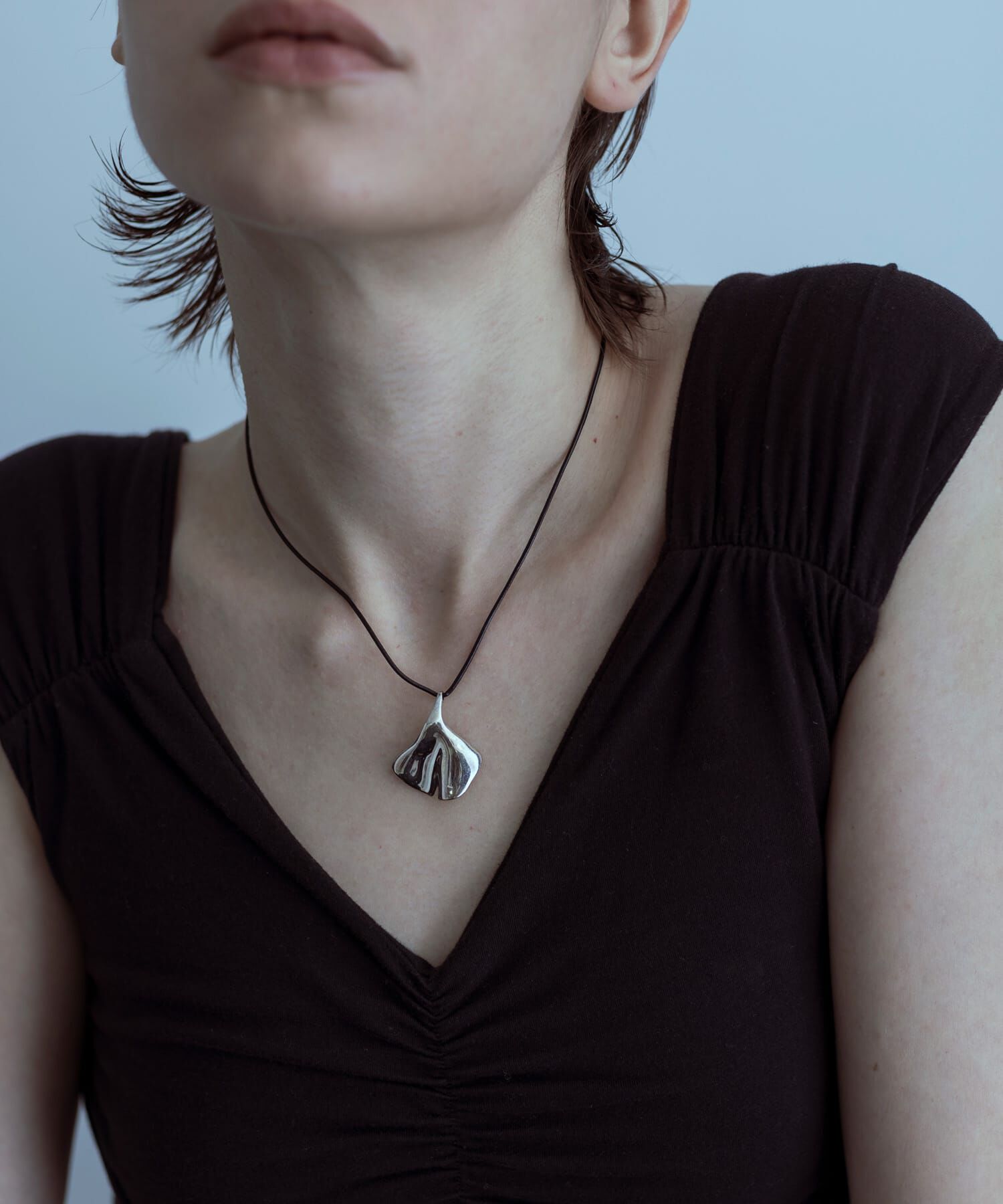 SMELLY「SMELLY so&rsquo;　frill piece cord necklace」|ネックレス|