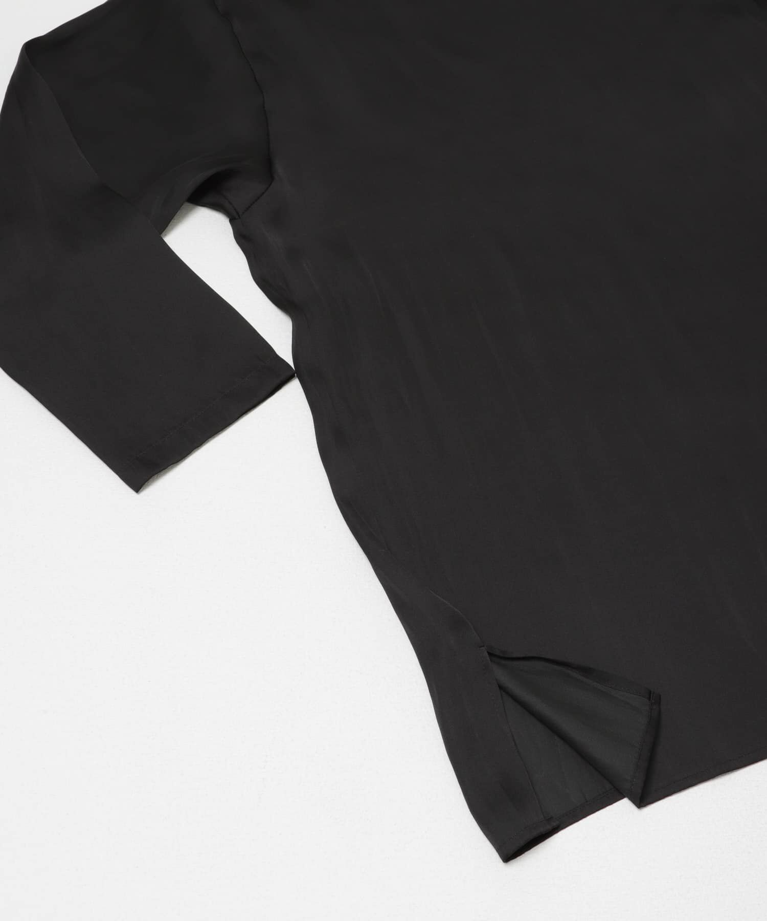 URBAN RESEARCH「ヴィンテージサテンブラウス」|シャツ・ブラウス|