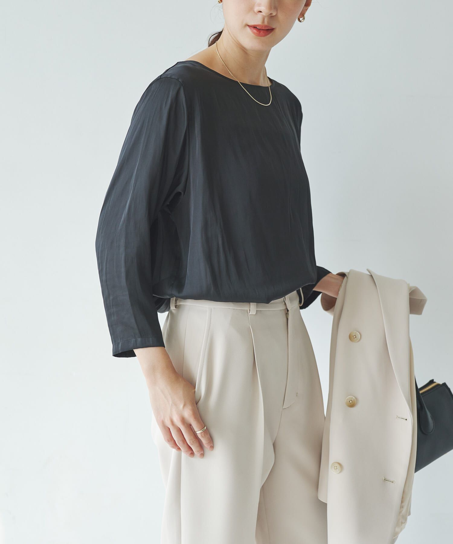 URBAN RESEARCH「ヴィンテージサテンブラウス」|シャツ・ブラウス|