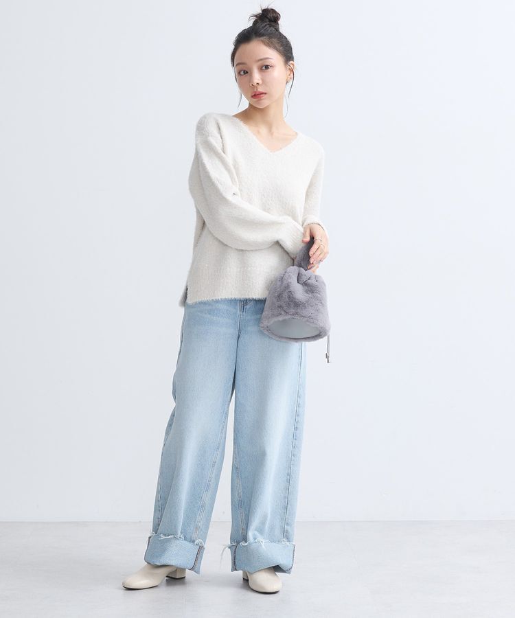 earth music&ecology「スパンコールシャギーVネックプルオーバー」|ニット・セーター|