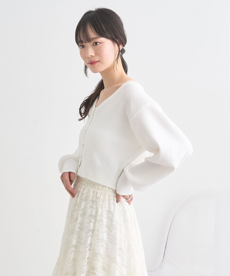 earth music&ecology「パールボタンショートニットカーディガン」|カーディガン|