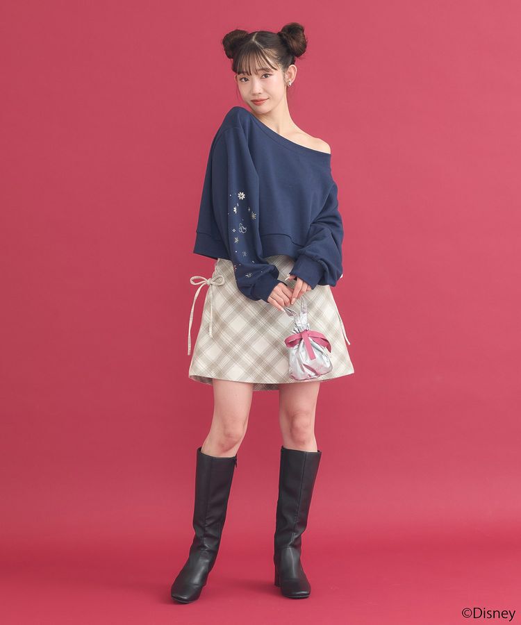 earth music&ecology「Disney/キラキラモチーフ刺繍オフショルスウェット」|スウェット・ジャージ|