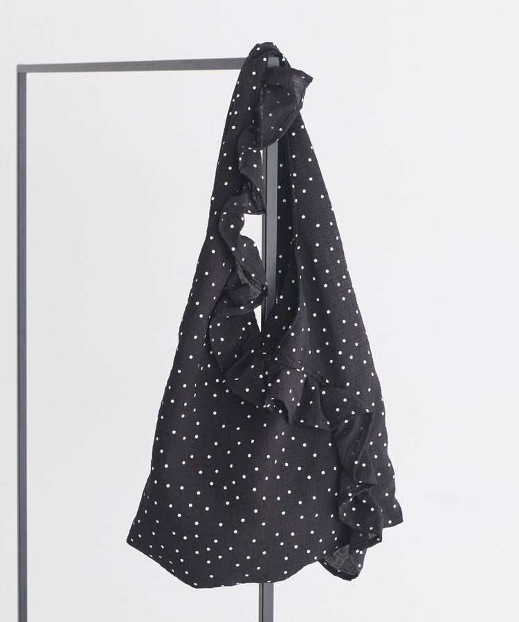 earth music&ecology「フリルトライアングルバッグ」|トートバッグ|Black