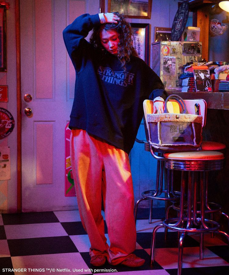 Green Parks「■STRANGER THINGS&times;MINNETONKA フェイクスウェードボアバッグ」|トートバッグ|