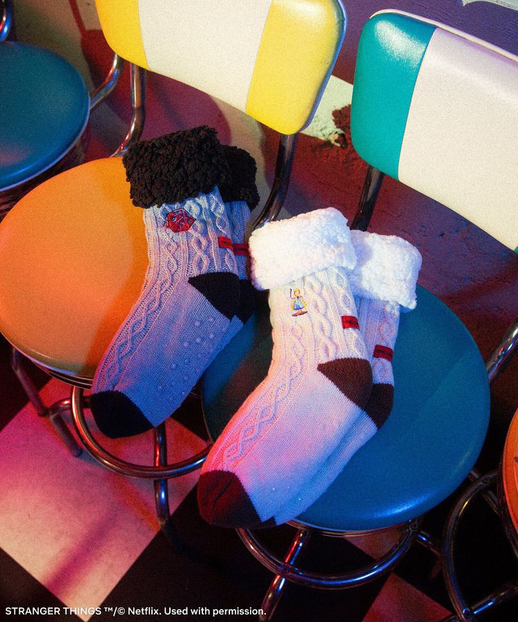 Green Parks「■STRANGER THINGS&times;MINNETONKA 裏ボア刺繍ソックス」|その他|