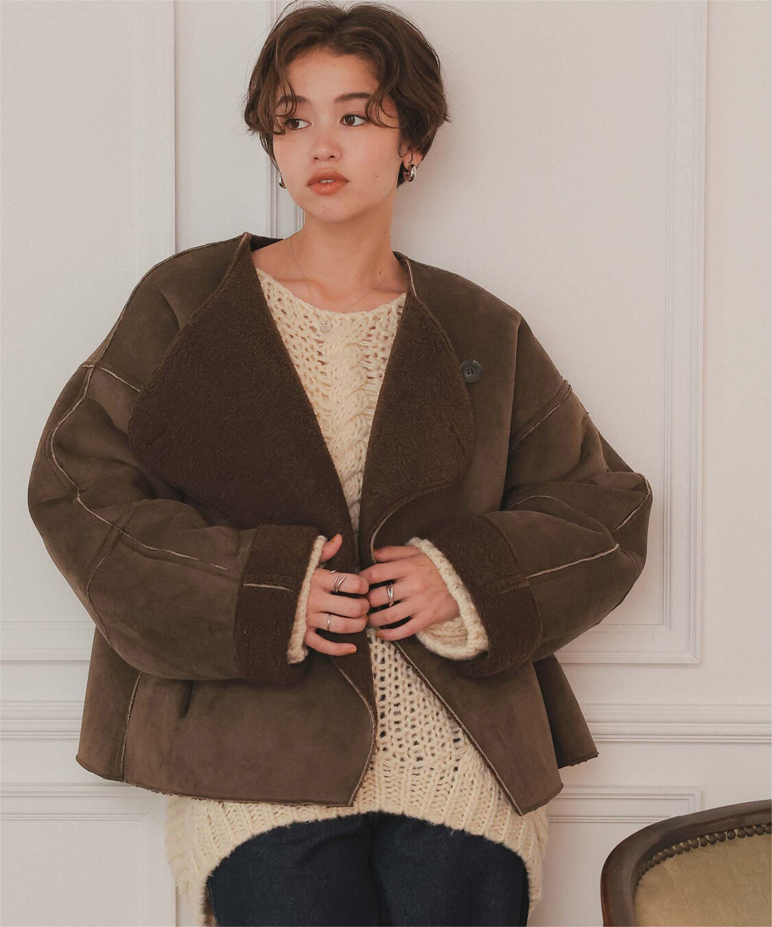 titivate「フェイクムートンノーカラージャケット」|ノーカラーコート|