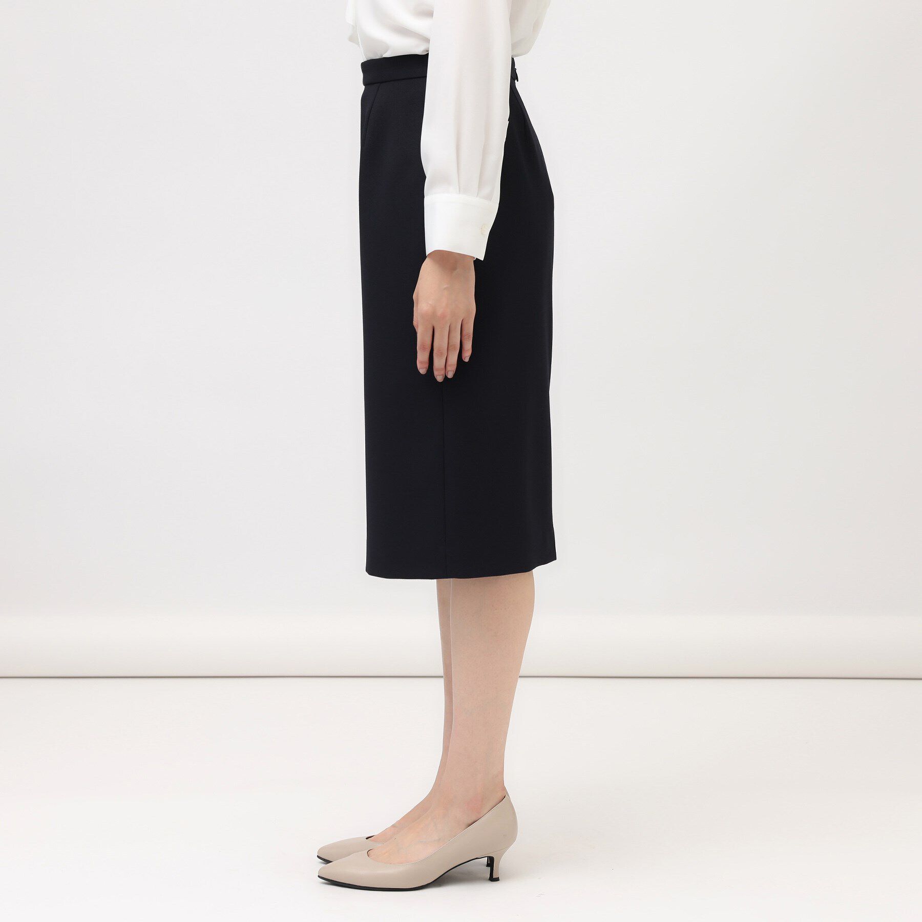 UNTITLED「【通勤スーツ/入卒/セレモニー】ウーステッドカルゼ タイトスカート」|スカート|