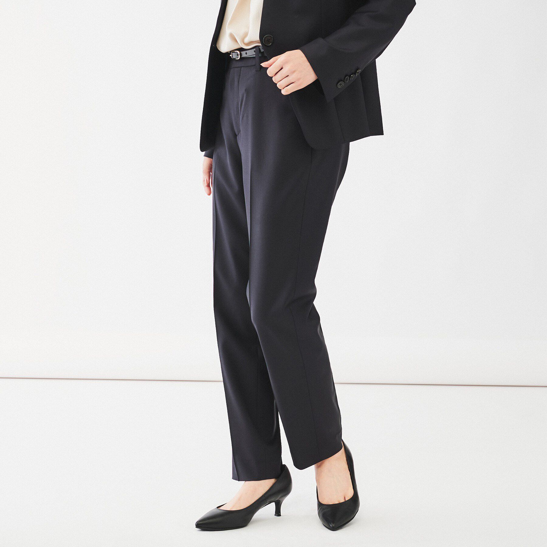 UNTITLED「【通勤スーツ/日本製】ウーステッド テーパードパンツ」|その他|