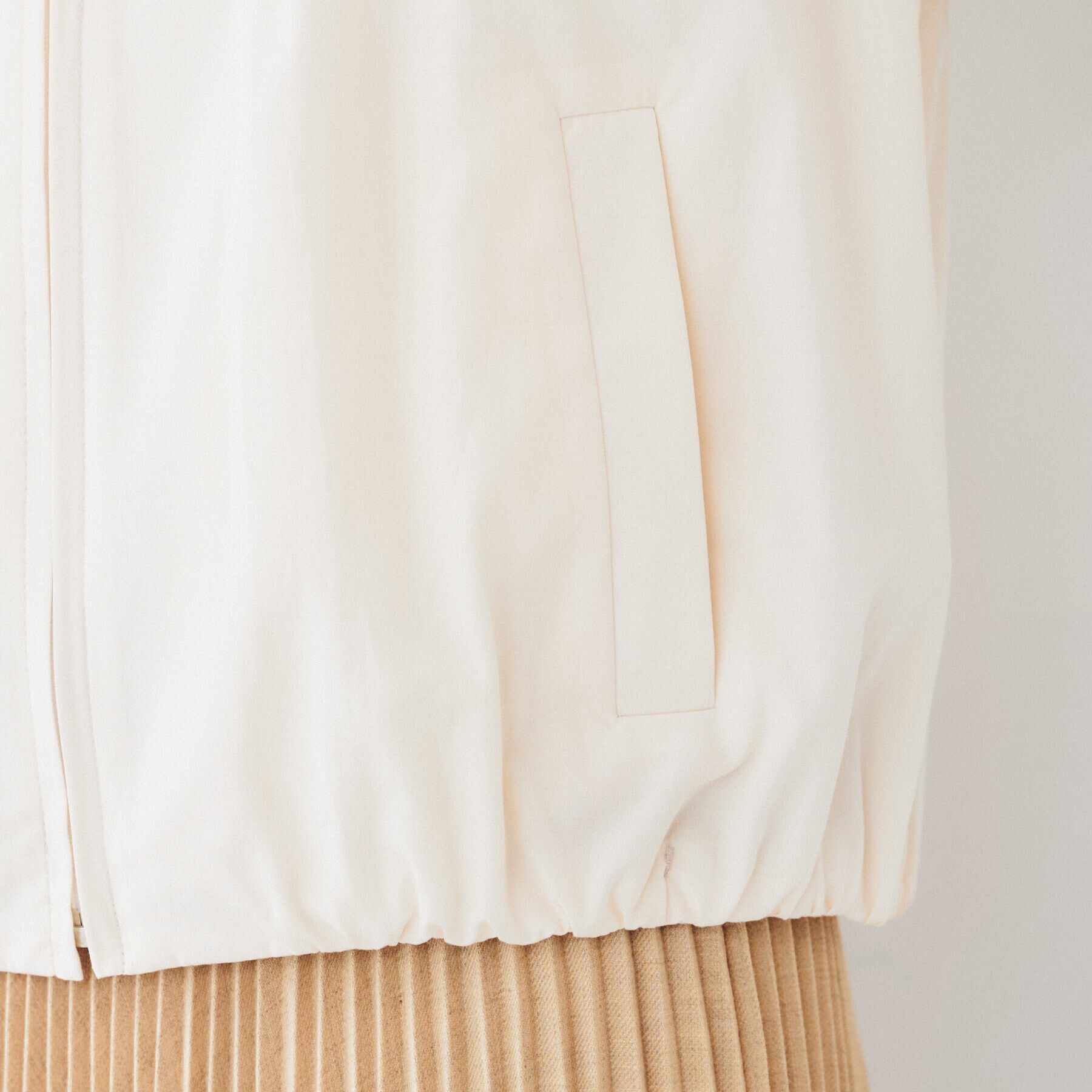 UNTITLED「【春の軽羽織り】ボリューム袖 ノーカラーブルゾン」|ブルゾン・スタジャン|