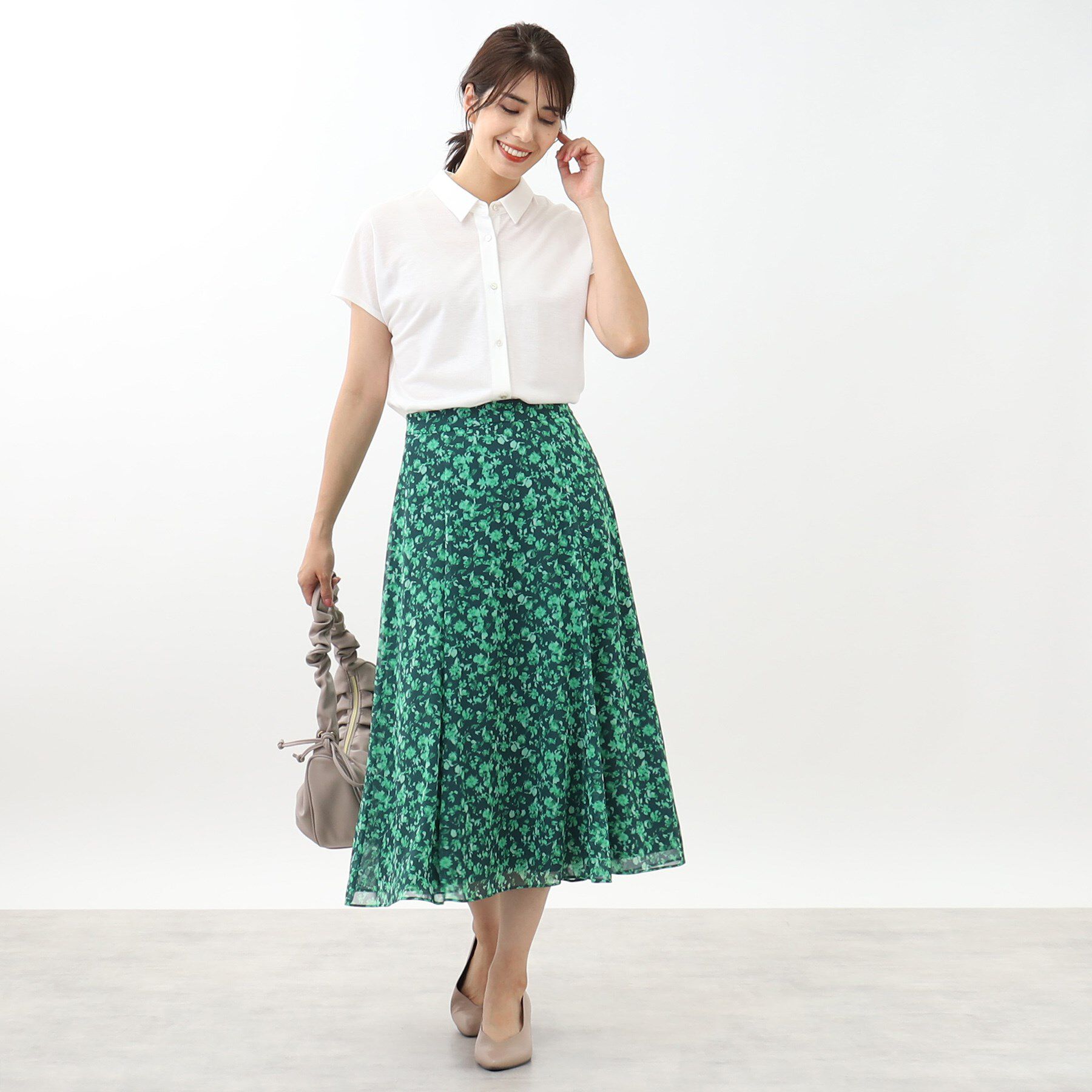 Reflect「【マシンウォッシュ／二の腕カバー】フレンチスリーブブラウス」|シャツ・ブラウス|