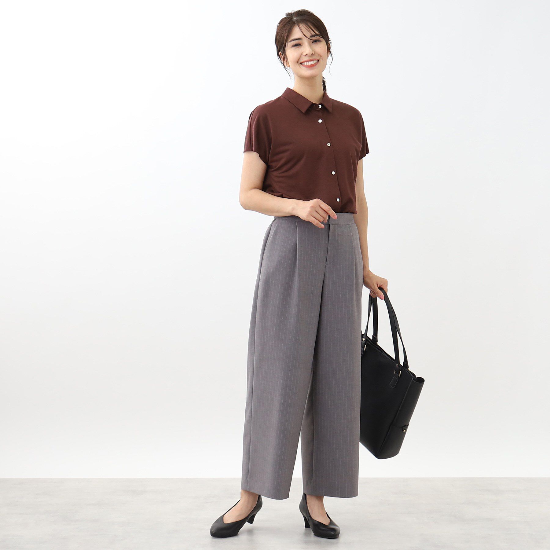 Reflect「【マシンウォッシュ／二の腕カバー】フレンチスリーブブラウス」|シャツ・ブラウス|