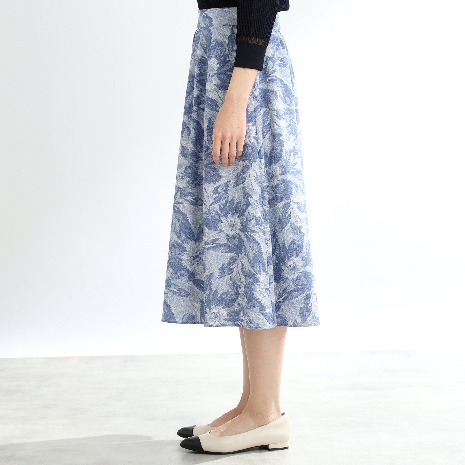 Reflect「【マシンウォッシュ可】デニムフラワーフレアスカート」|スカート|