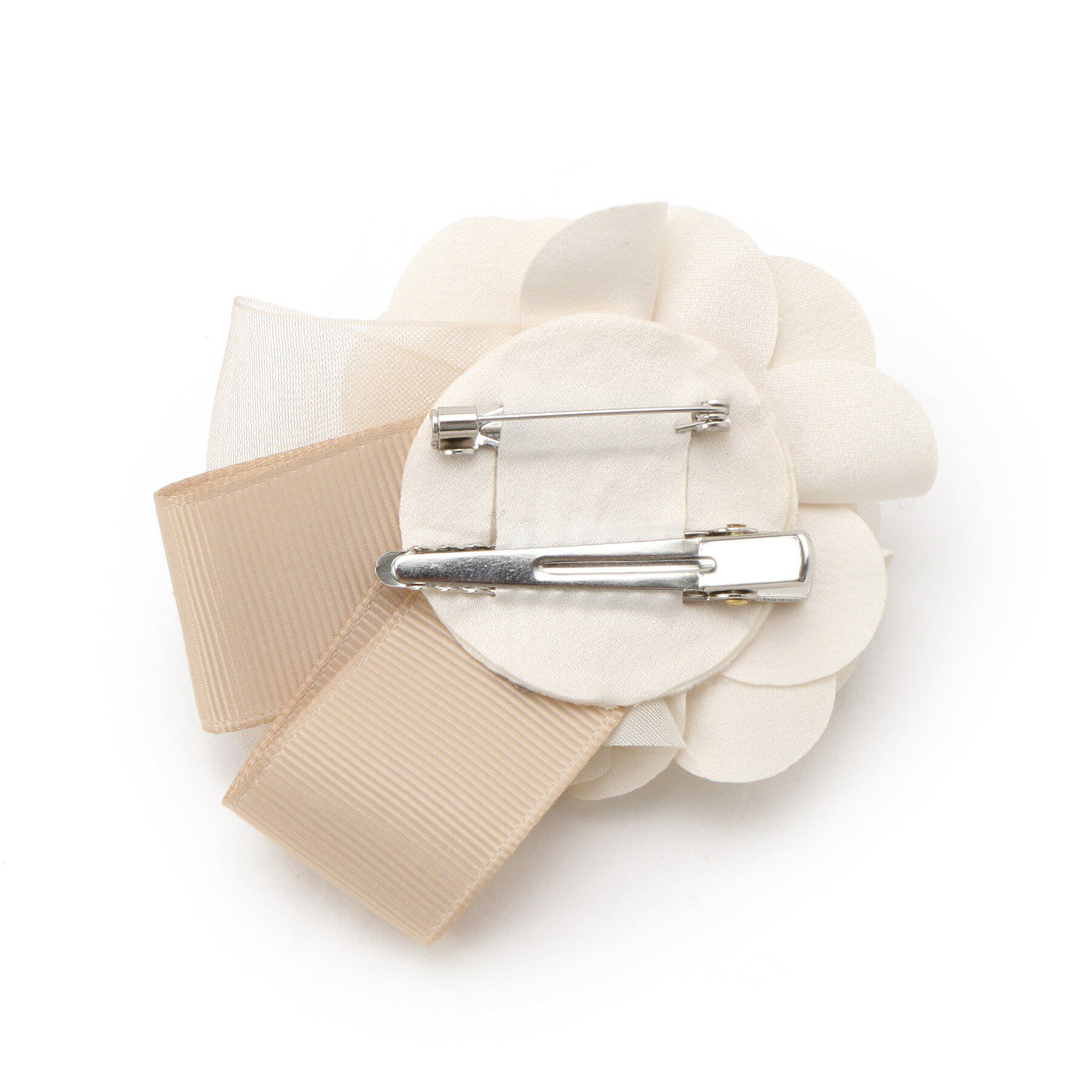 Reflect「【フォーマル／入卒】サテンフラワーコサージュ」|ブローチ・コサージュ|