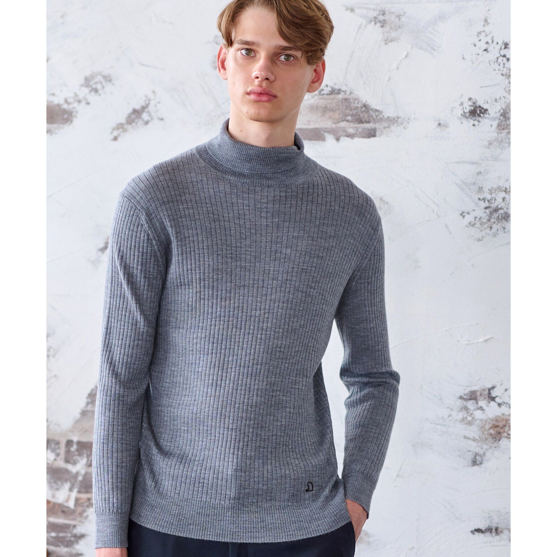 DRESSTERIOR「シルクカシミヤ混タートルニット」|ニット・セーター|