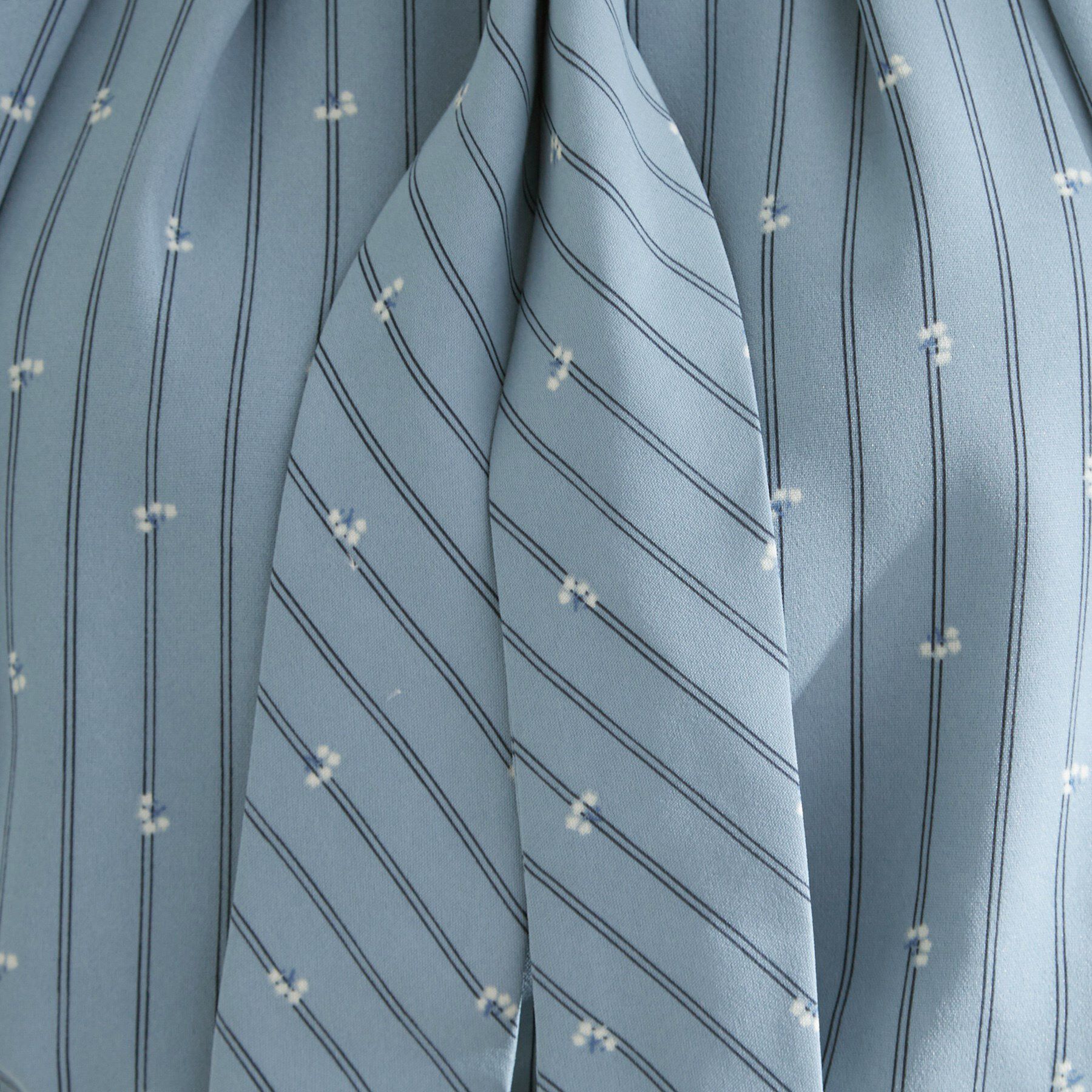 grove「【お仕事/二の腕カバー】パール調使いが華やか 上品ボウタイブラウス」|シャツ・ブラウス|