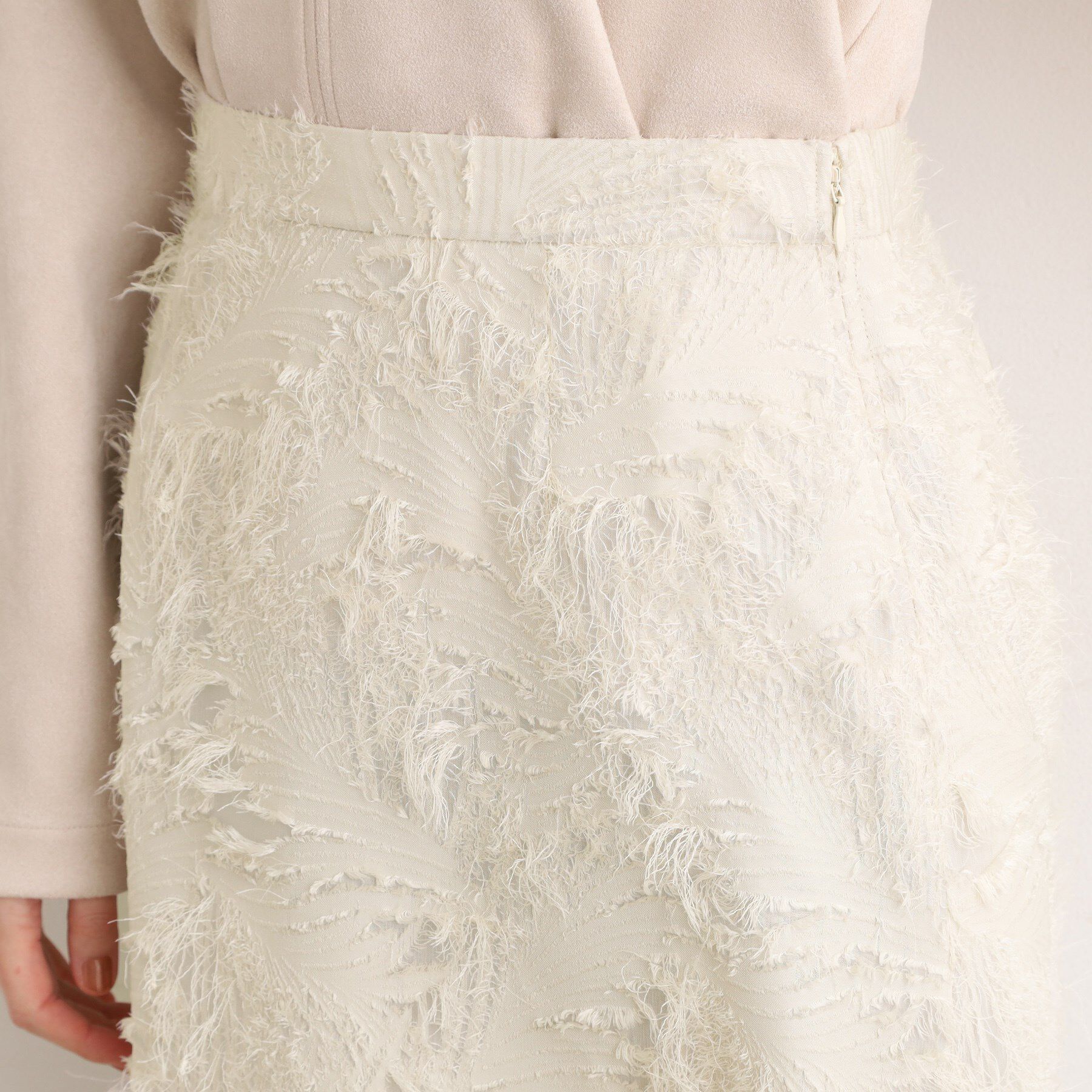 grove「纏うだけで気分が華やぐ　主役級シャギースカート」|スカート|