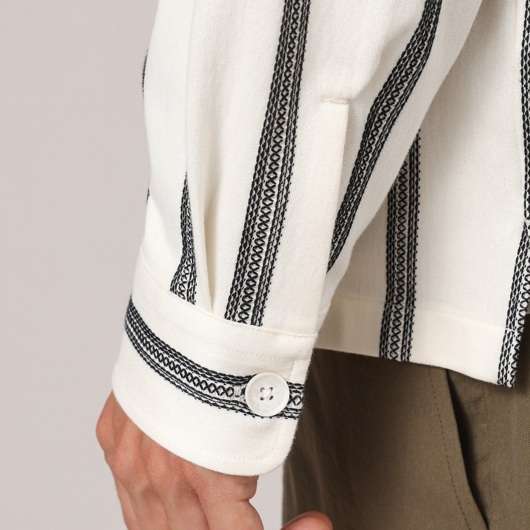 TAKEO KIKUCHI「カラミ ストライプ ジャージー シャツ」|シャツ・ブラウス|