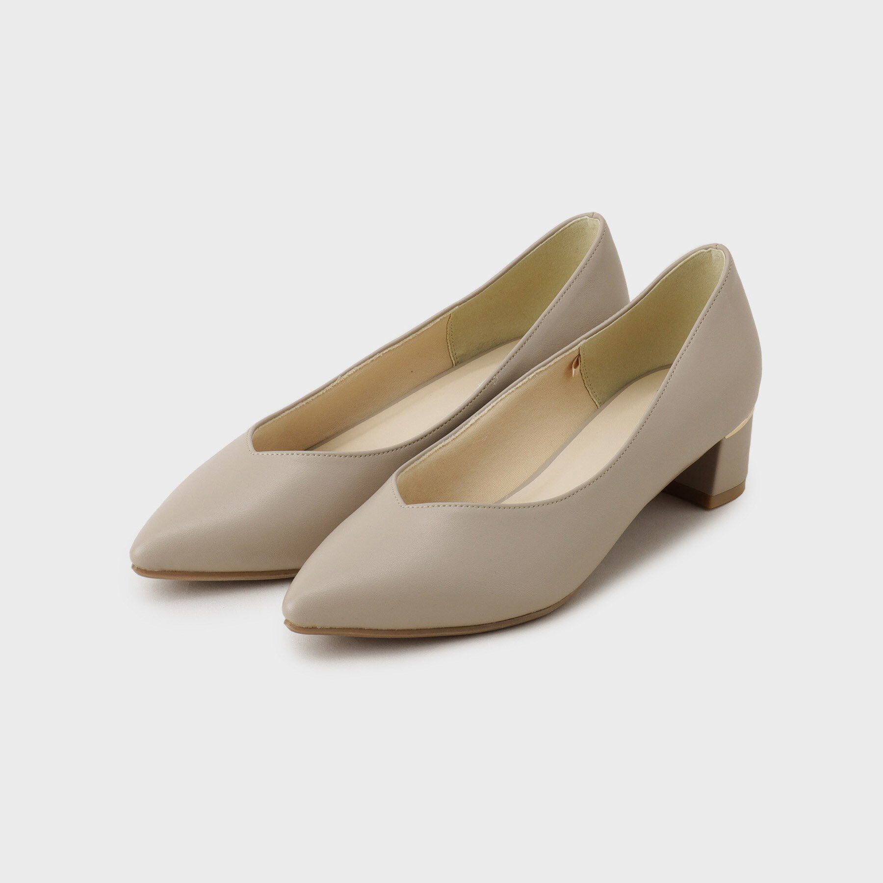 index「【抗菌防臭】ビジュー付きヒールパンプス」|パンプス|ベージュ(052)