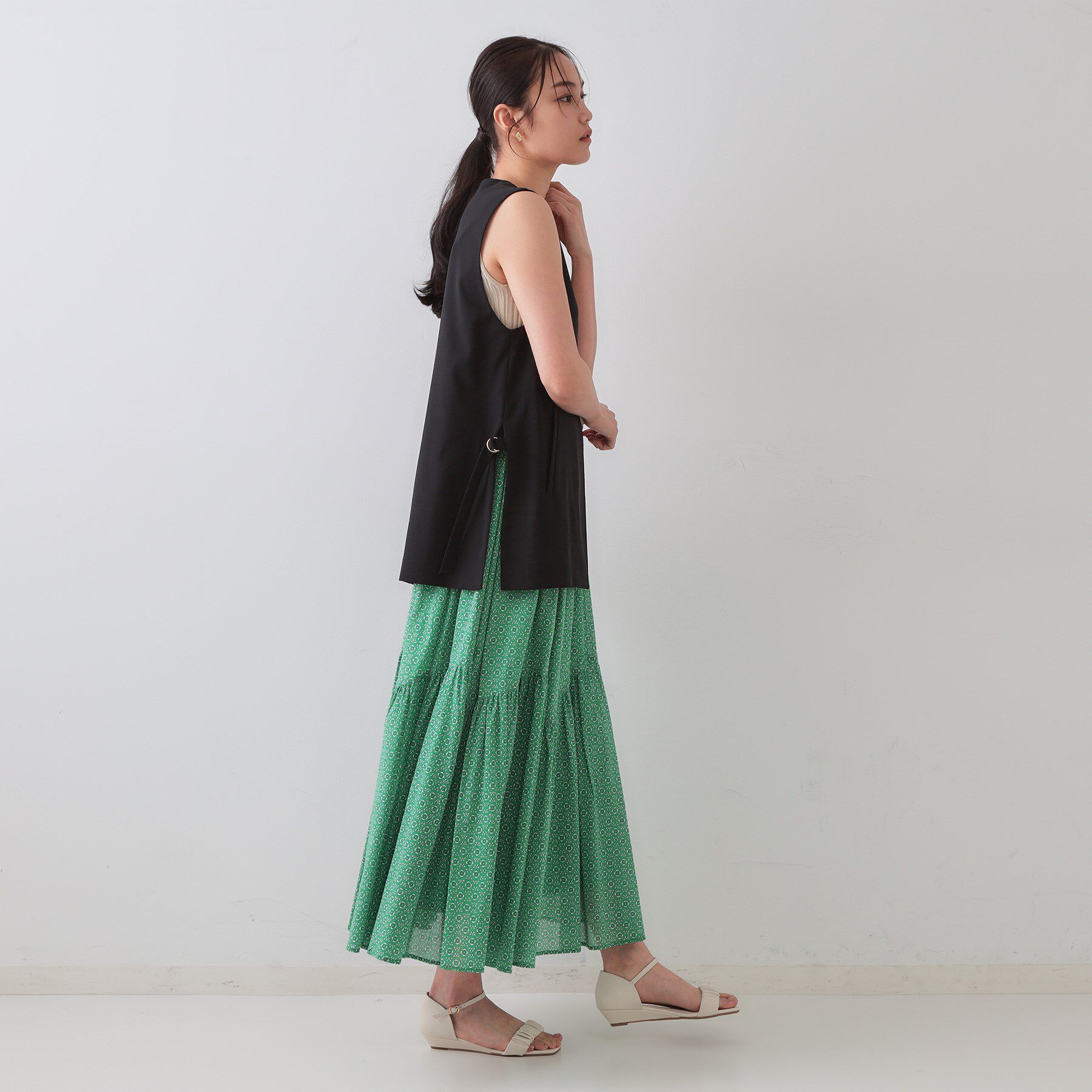 OPAQUE.CLIP「ストレッチVネックジレ/セットアップ対応【UV/接触冷感/洗濯機洗い可/抗ピル】」|ベスト・ジレ|