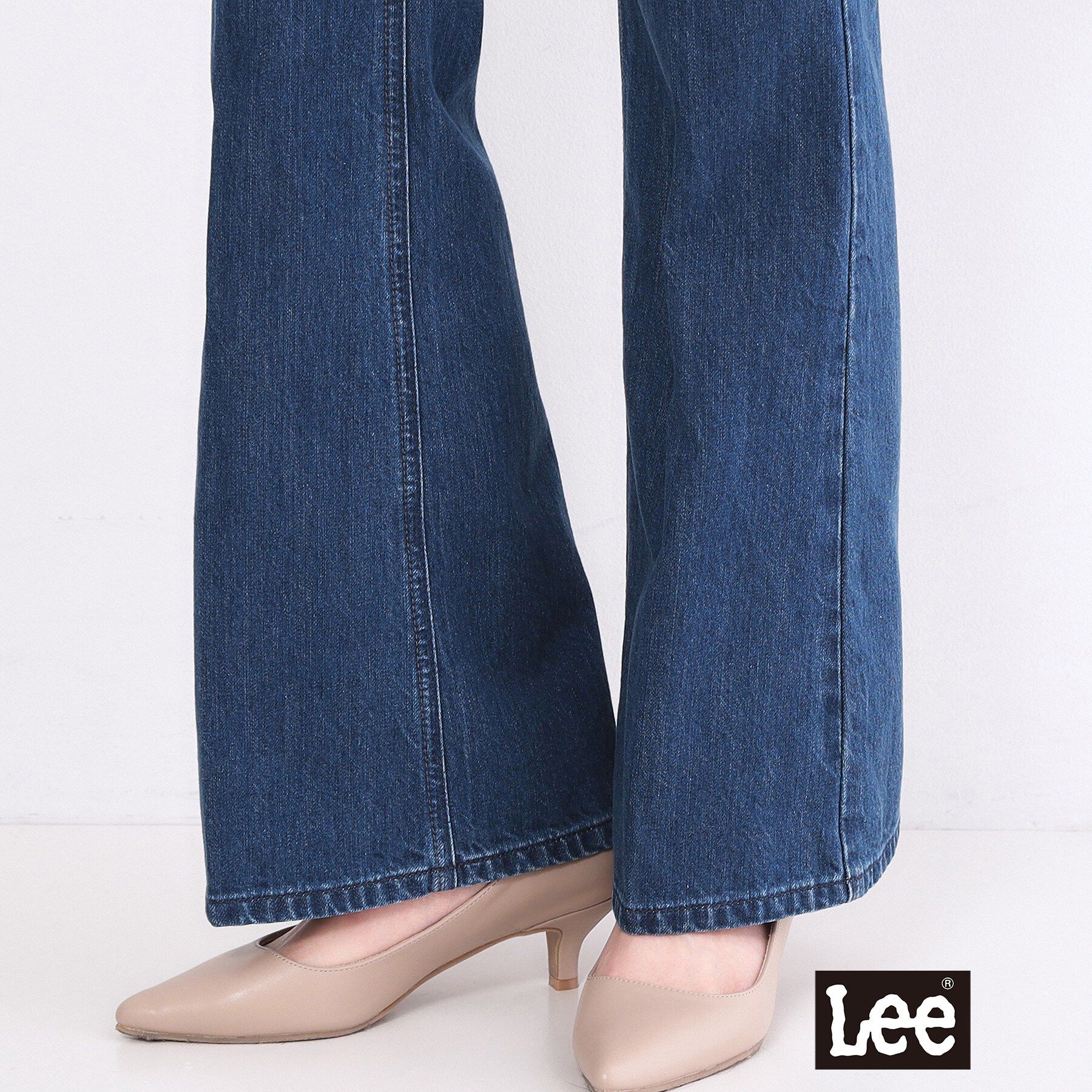 OPAQUE.CLIP「【Lee別注】フレアデニムパンツ」|デニム|