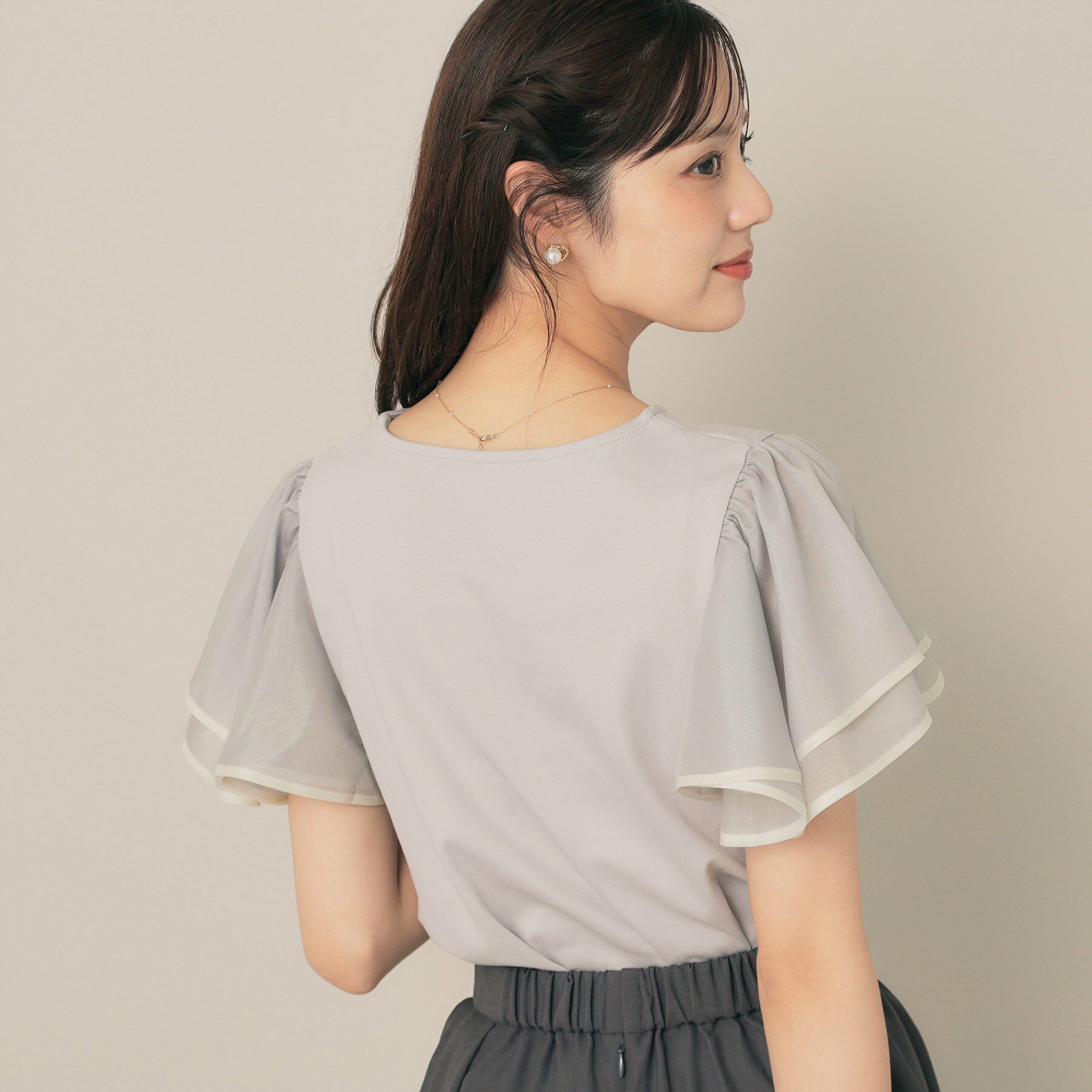 Couture broach「【マシンウォッシャブル・UVケア・接触冷感・二の腕カバー】配色フレアドッキングカットソー」|Tシャツ・カットソー|