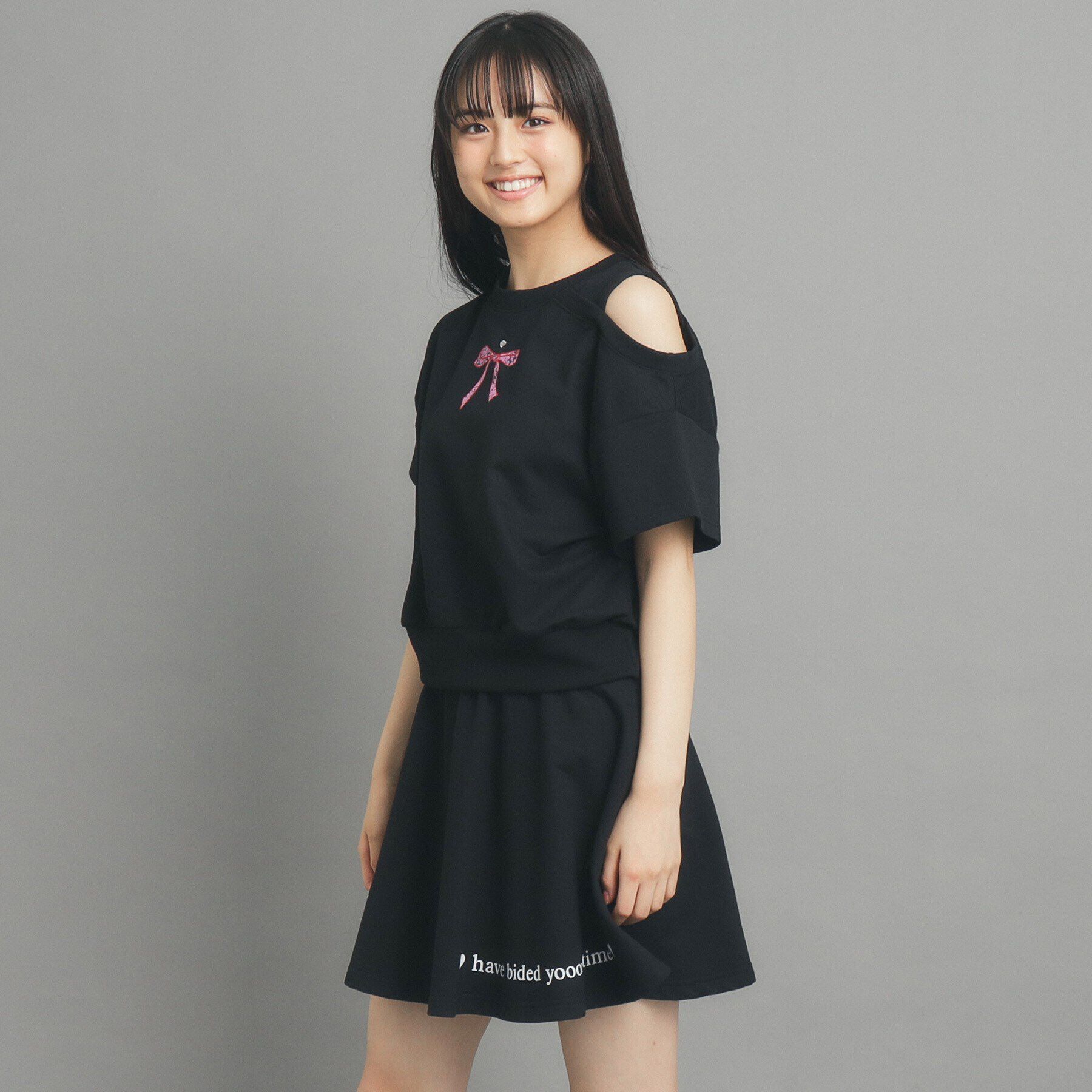 PINK-latte「リボンモチーフ裏毛オフショルダー」|Tシャツ・カットソー|