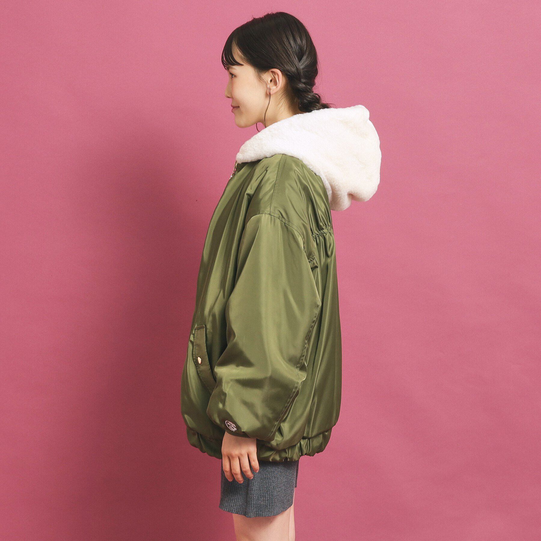 PINK-latte「【フーディ付き】モコモコ リバーシブルエコファー」|ブルゾン・スタジャン|