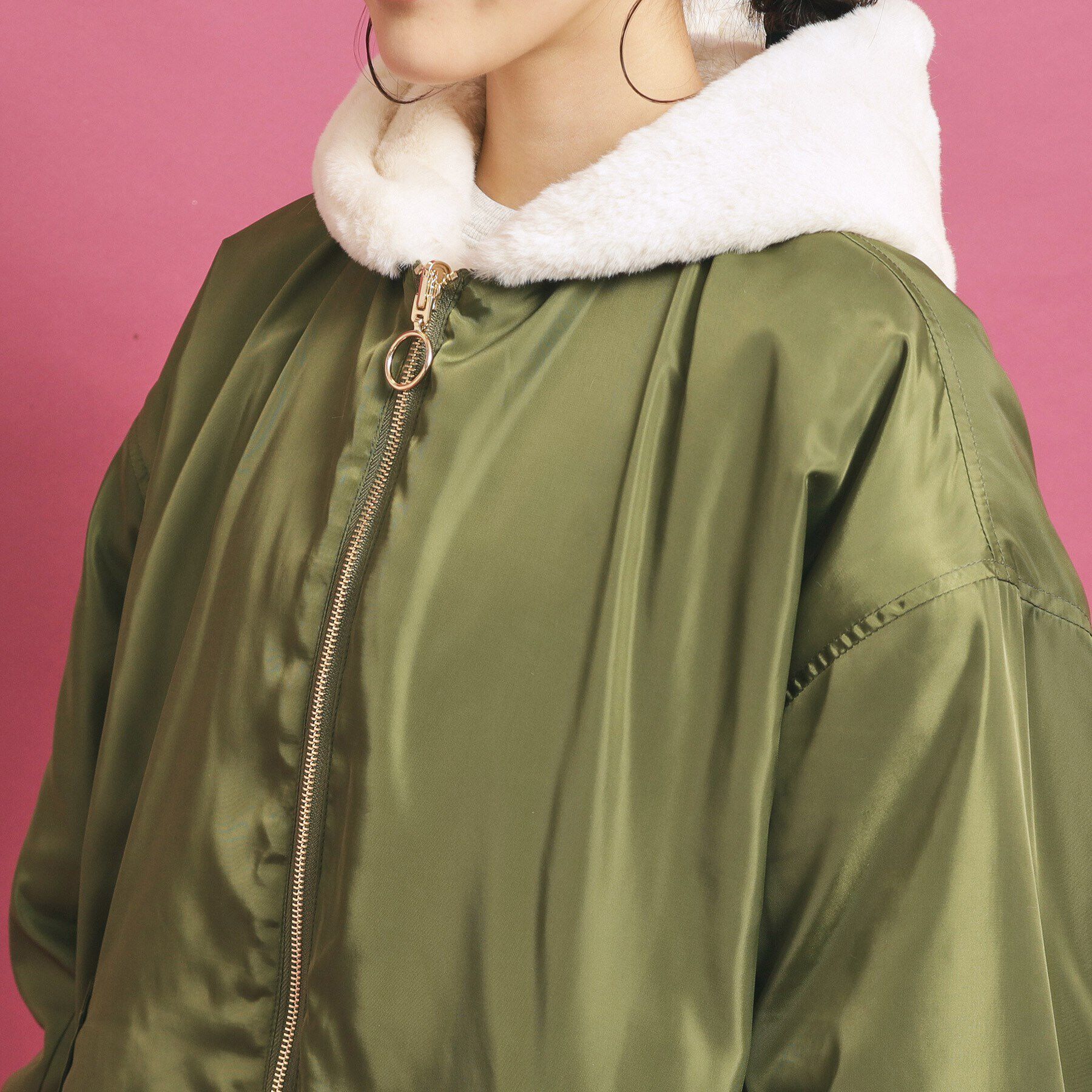 PINK-latte「【フーディ付き】モコモコ リバーシブルエコファー」|ブルゾン・スタジャン|