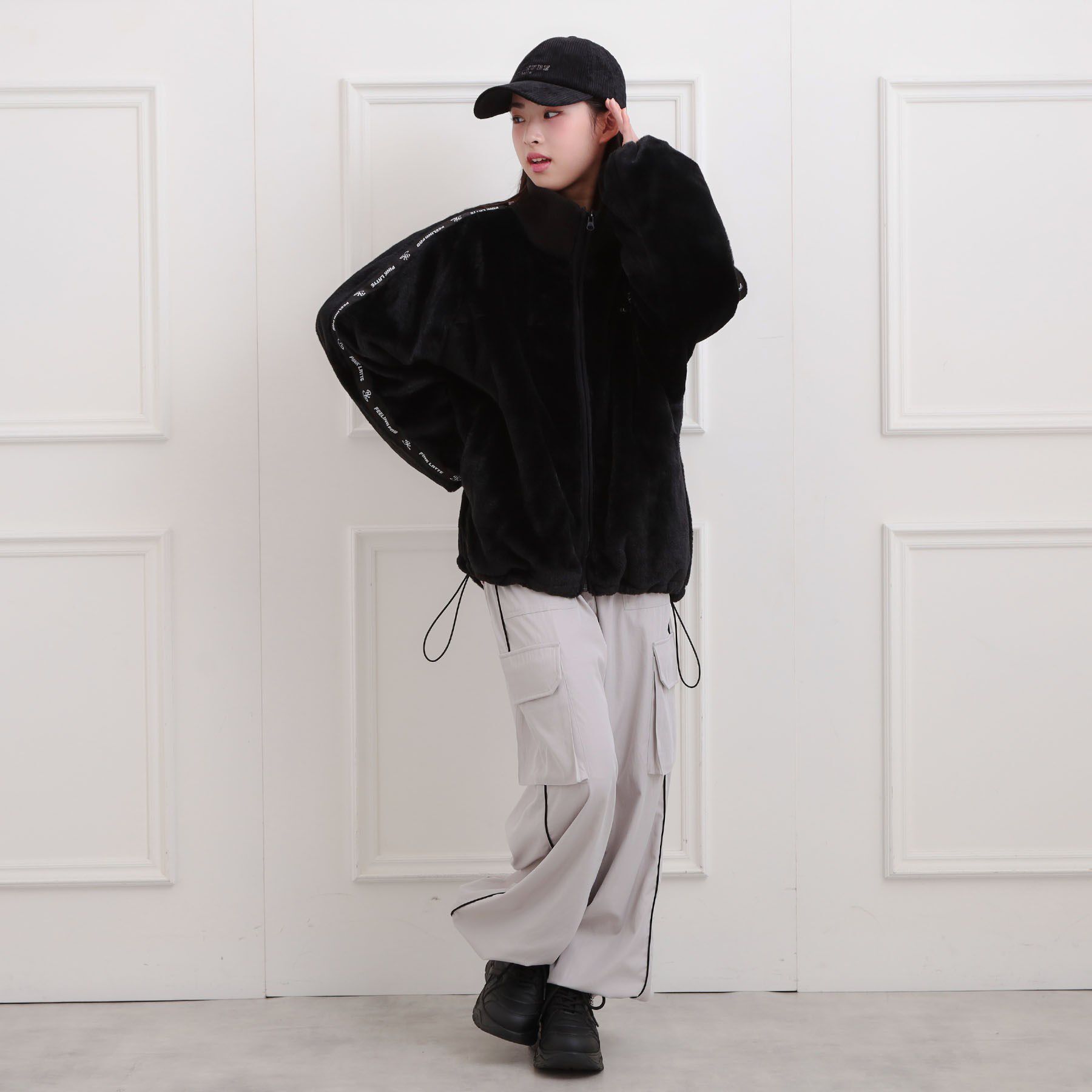 PINK-latte「フェイクファーリブハイネックブルゾン」|ブルゾン・スタジャン|