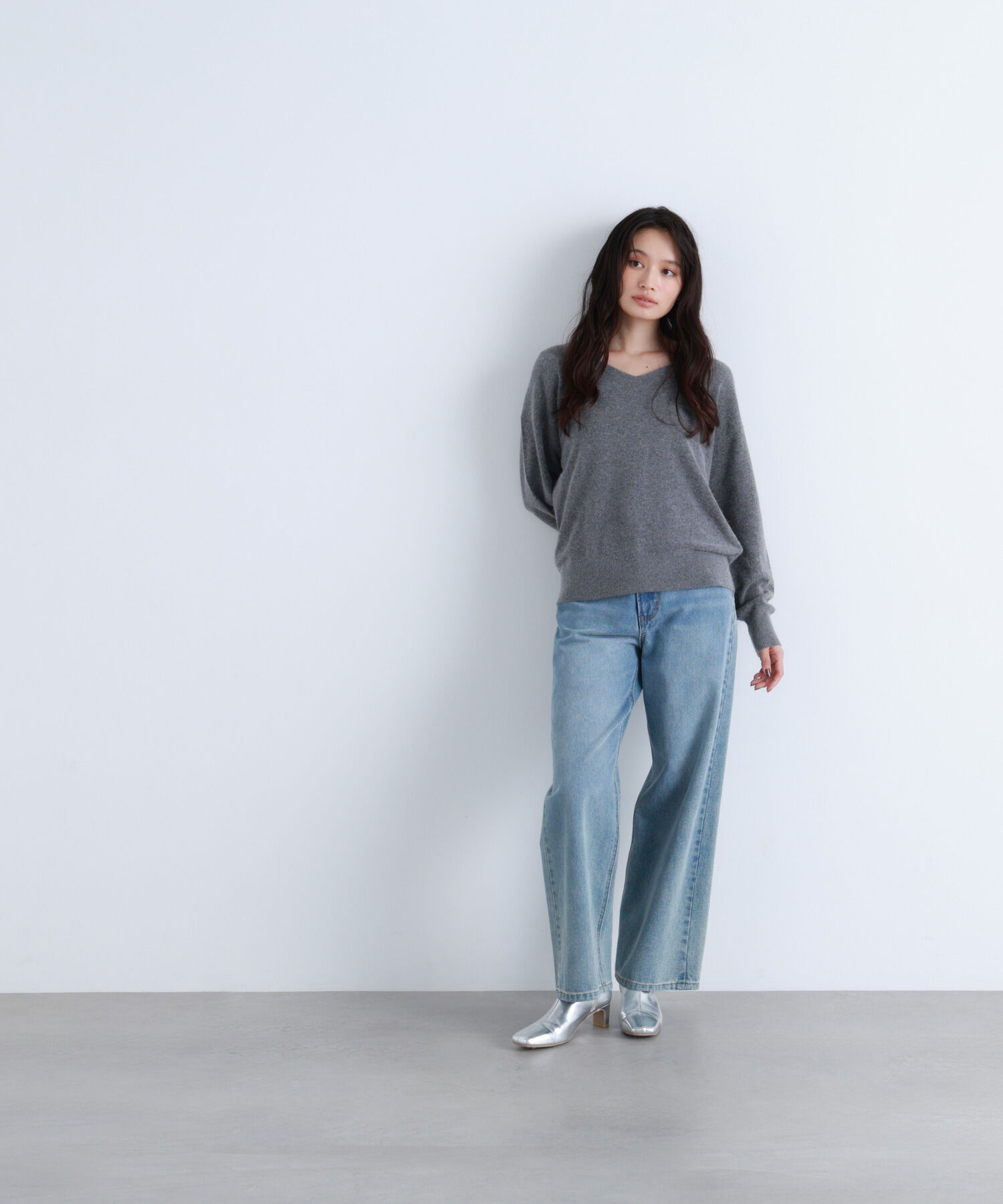  「FOX混ジェントリーシリーズ Vネックニット」|ニット・セーター|