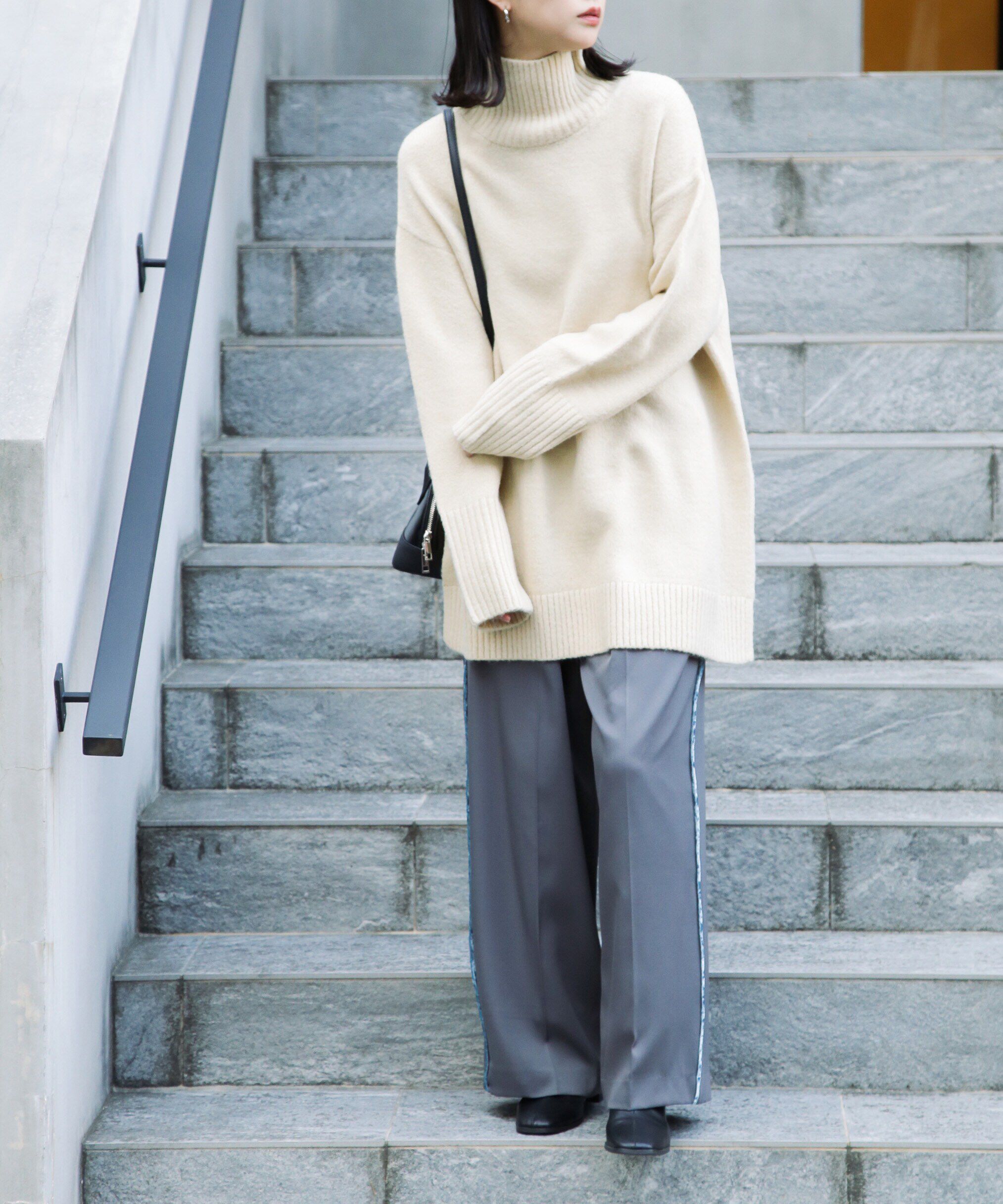  「ブークレハイネックチュニックニット」|ニット・セーター|