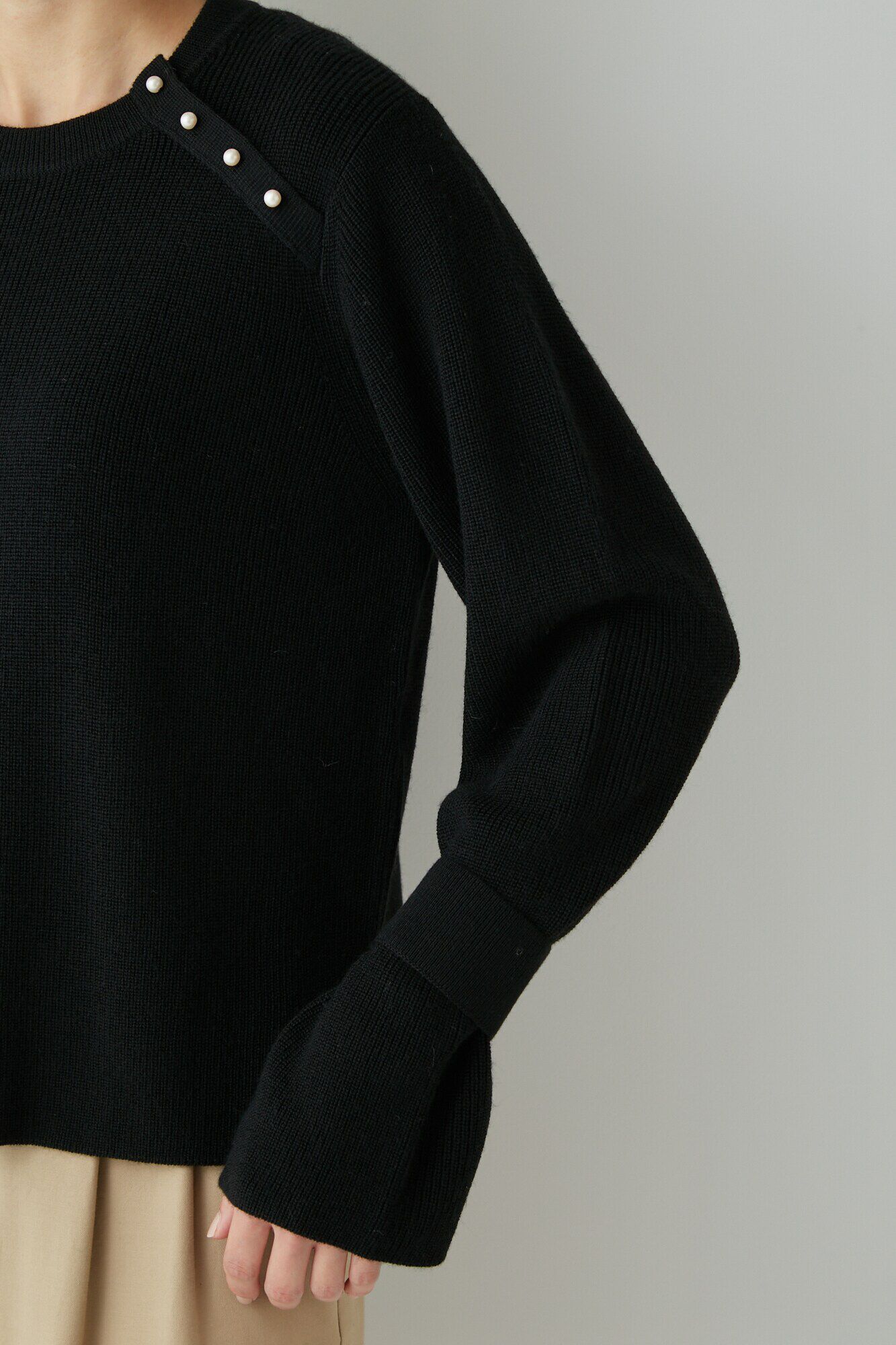  「◆≪arrive 5e≫パールボタンプルオーバー」|ニット・セーター|