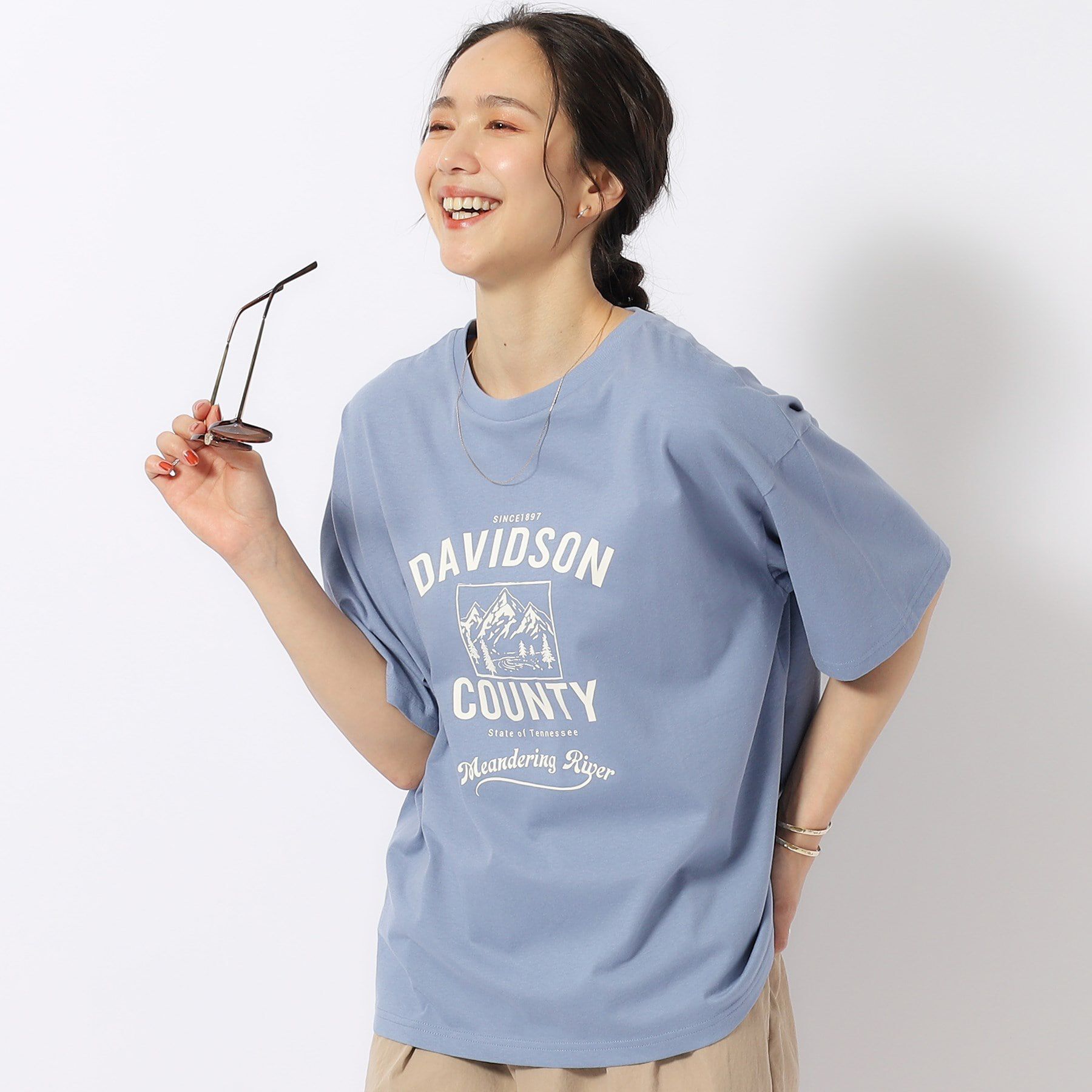 SHOO･LA･RUE「【洗える/プチプラ/綿100％】グラフィック半袖ゆるTシャツ」|Tシャツ・カットソー|ブルー(392)