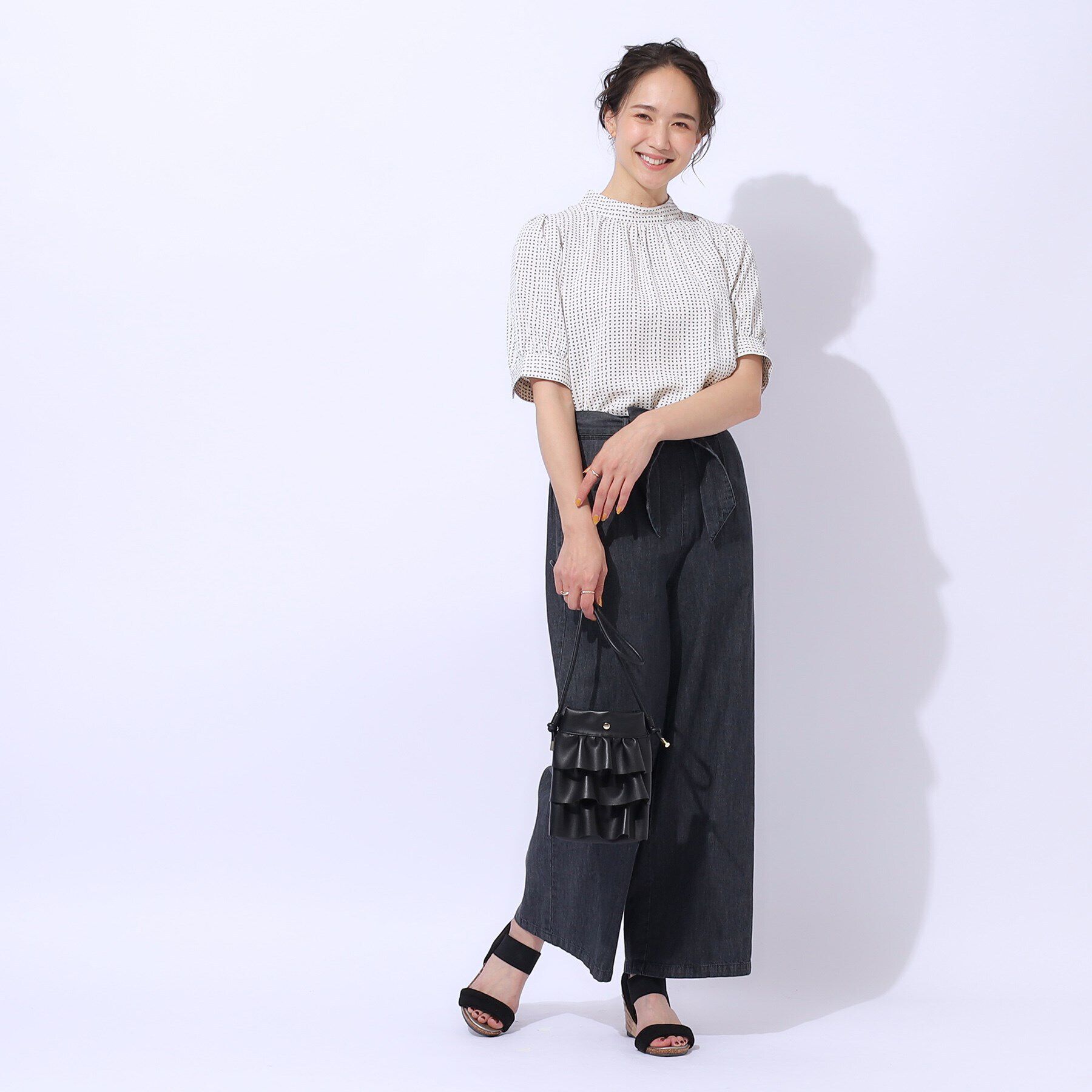 SHOO･LA･RUE「【2WAY/無理せずキレイ】リボンが華やかさをプラスする 5分袖ブラウス」|シャツ・ブラウス|