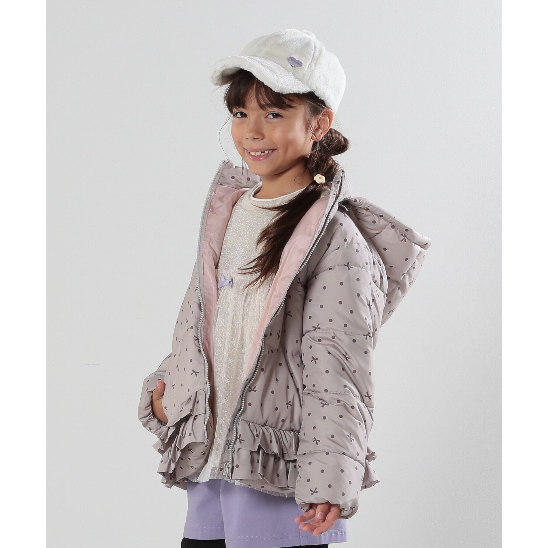 SHOO･LA･RUE「【110-140cm/撥水】フード2WAY総柄フリルブルゾン」|ブルゾン・スタジャン|ライトベージュ(15