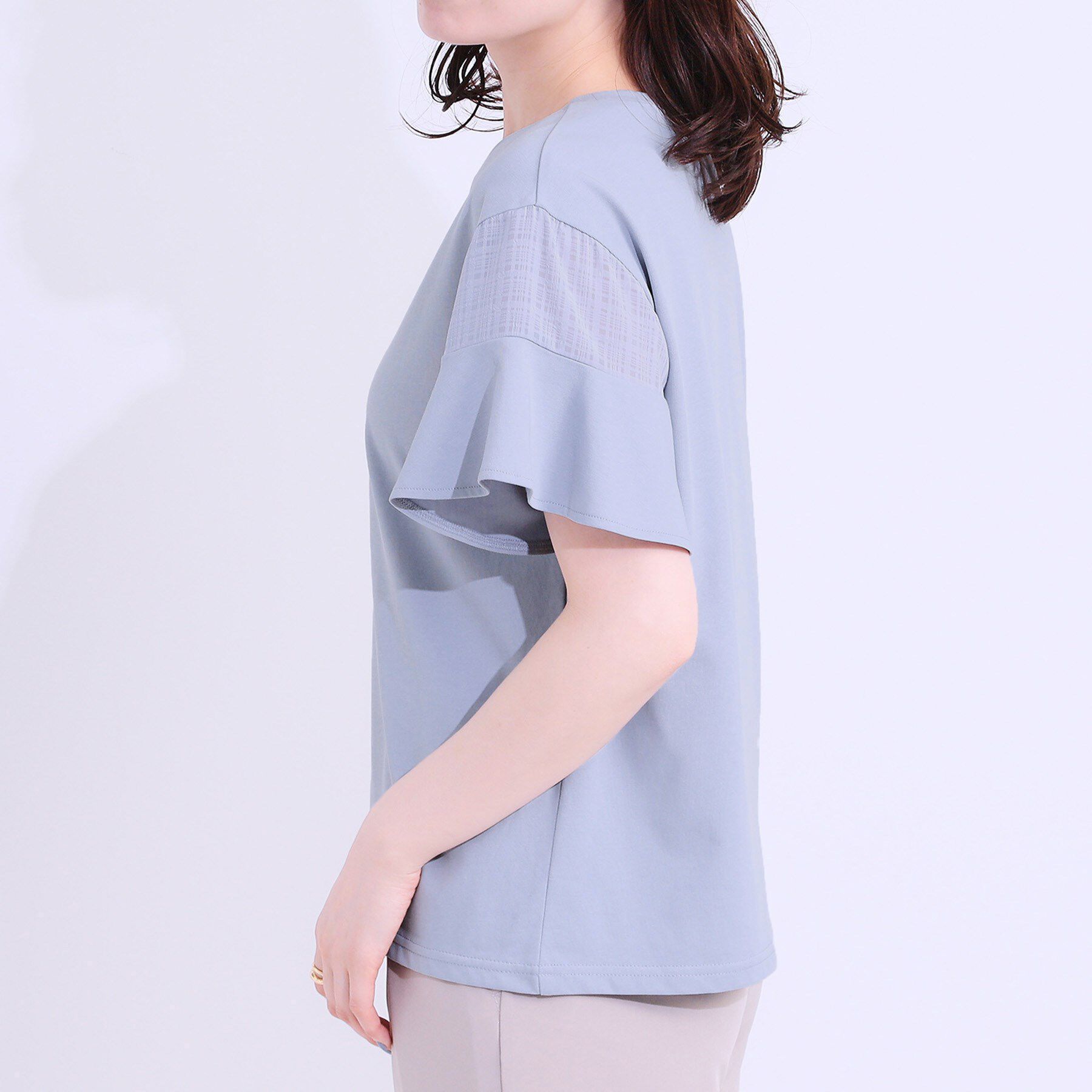 SHOO･LA･RUE「【ひんやり/プチプラ】女性らしさ溢れる お袖シアーフリルトップス」|Tシャツ・カットソー|