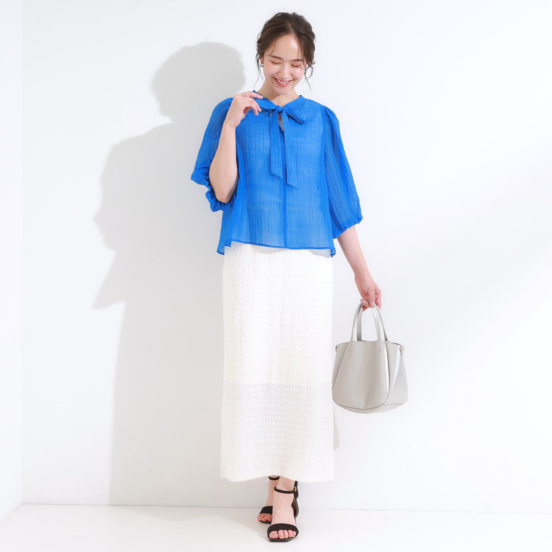 SHOO･LA･RUE「【S-LL/前後2WAY】バルーンスリーブが華やか こなれ見えシアーブラウス」|シャツ・ブラウス|