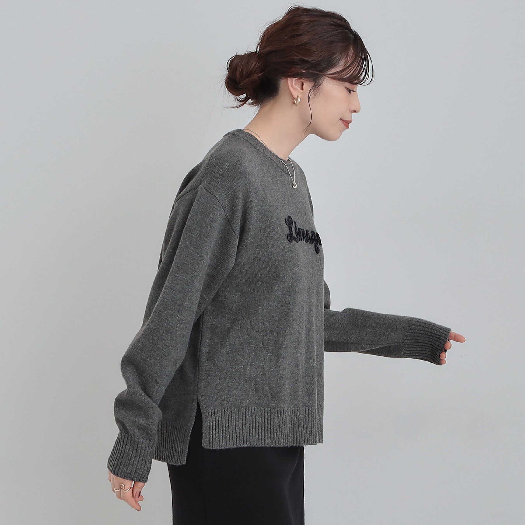 SHOO･LA･RUE「【S-LL/洗濯機可】ふわふわがやみつきになる柔らかさ スウェットライクロゴニット」|ニット・セーター|