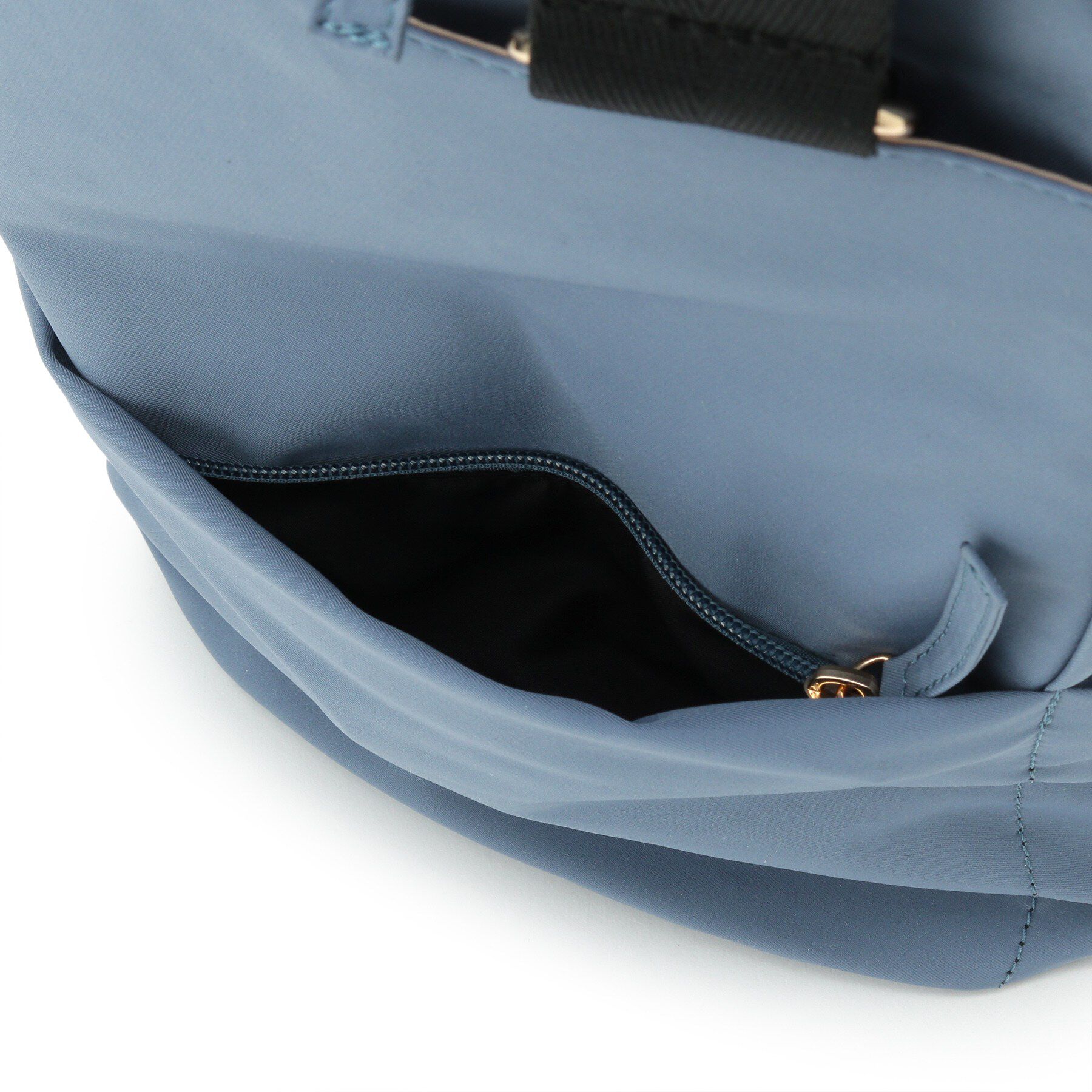 SHOO･LA･RUE「【撥水】キャリーオンラウンドリュック」|リュック|