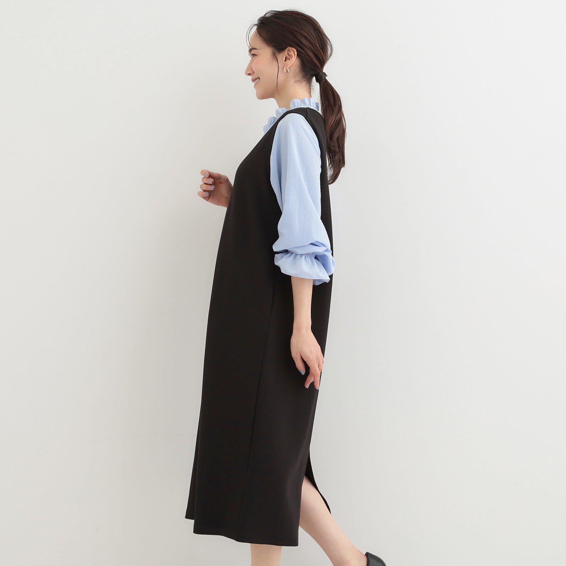 SHOO･LA･RUE「なめらかダンボールハーフジップ Vネックジャンパースカート」|ワンピース|