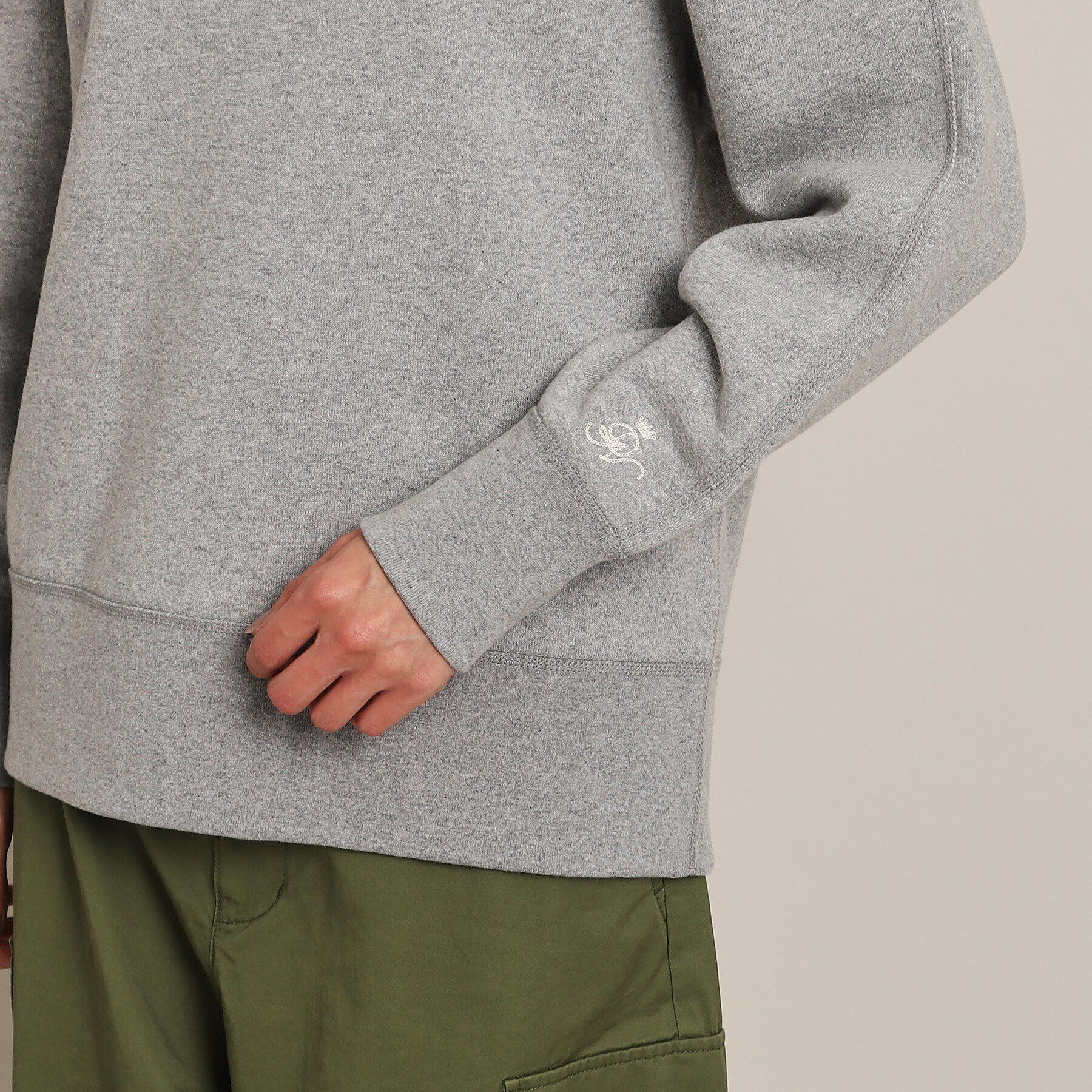 Dessin「【ユニセックス・日本製・洗える】吊り裏毛フーデッドスウェット」|パーカー|