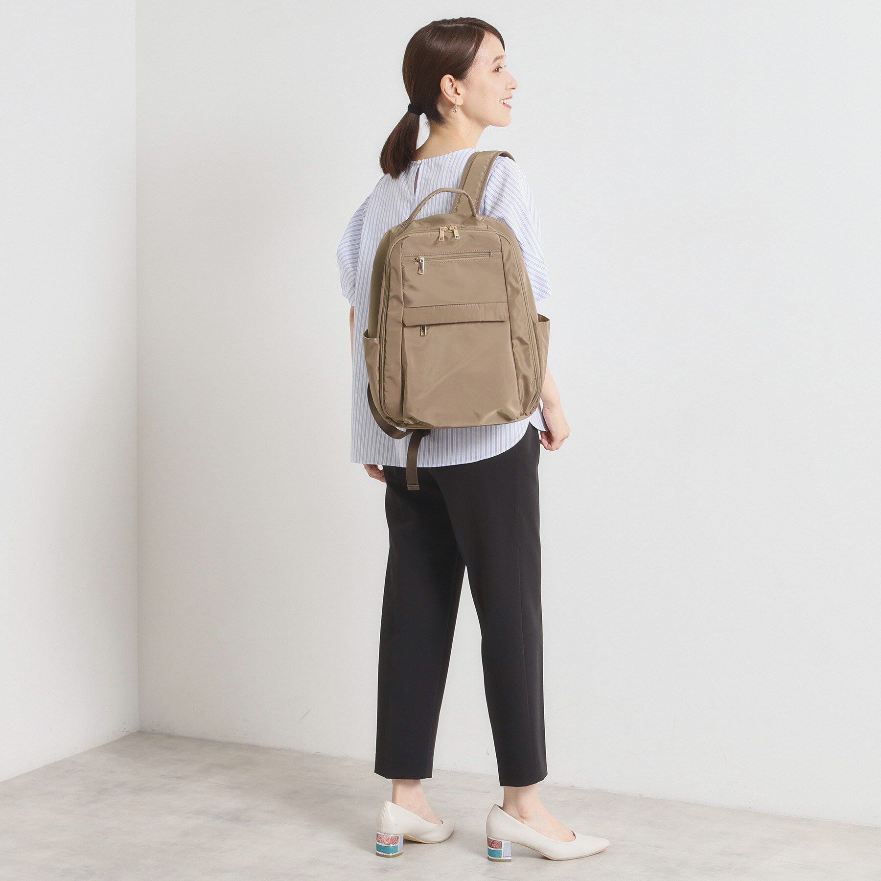 ITS&rsquo;DEMO「ガバッとリュック【12ポケット／A4対応】」|リュック|