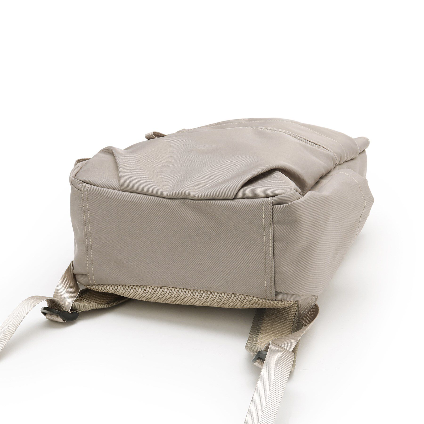 ITS&rsquo;DEMO「＜人間工学＞撥水リュック」|リュック|