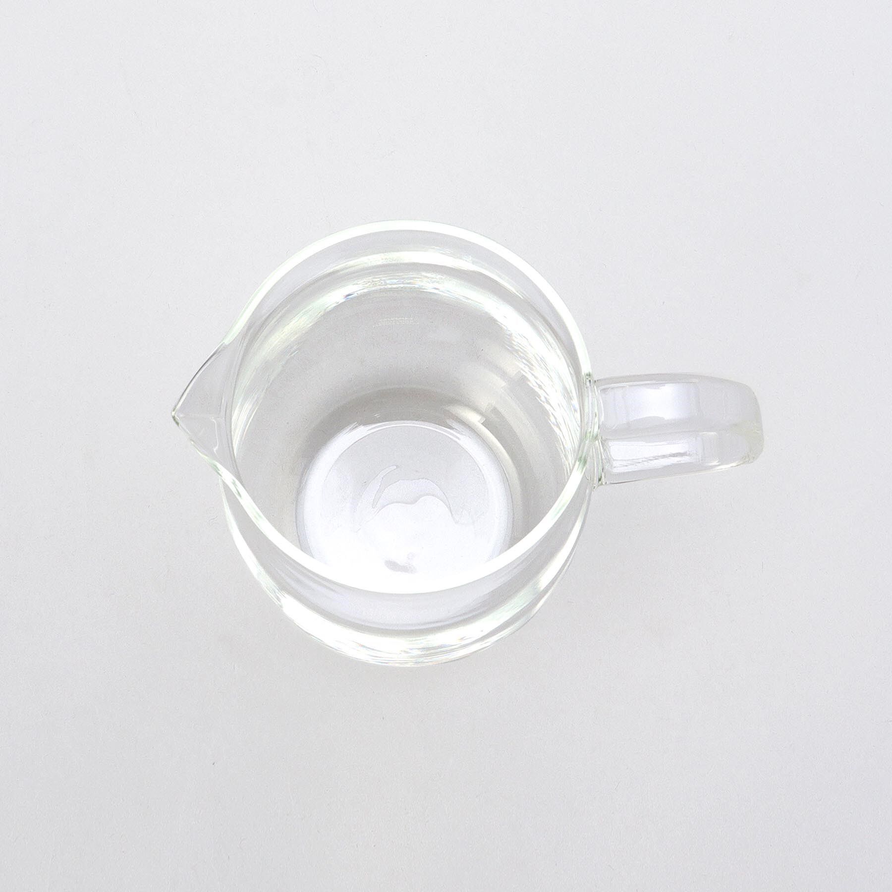 212 KITCHEN STORE「レンジでかんたん麦茶ポットむぎちゃん GY ＜HARIO  ハリオ＞」|グラス・マグカップ|