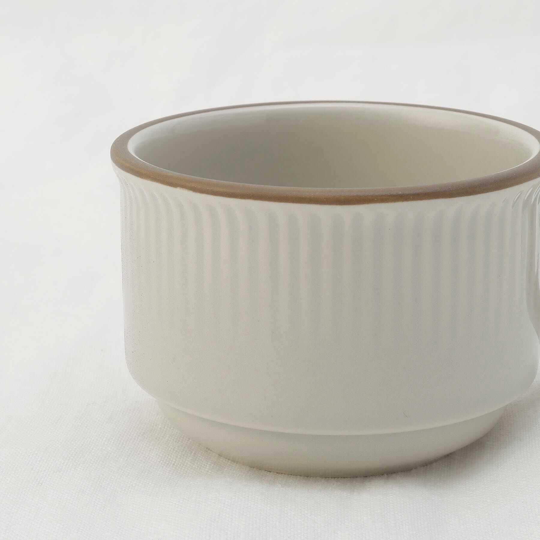 212 KITCHEN STORE「サザンバレー コットンホワイト　スタックカップ＆ソーサー」|グラス・マグカップ|