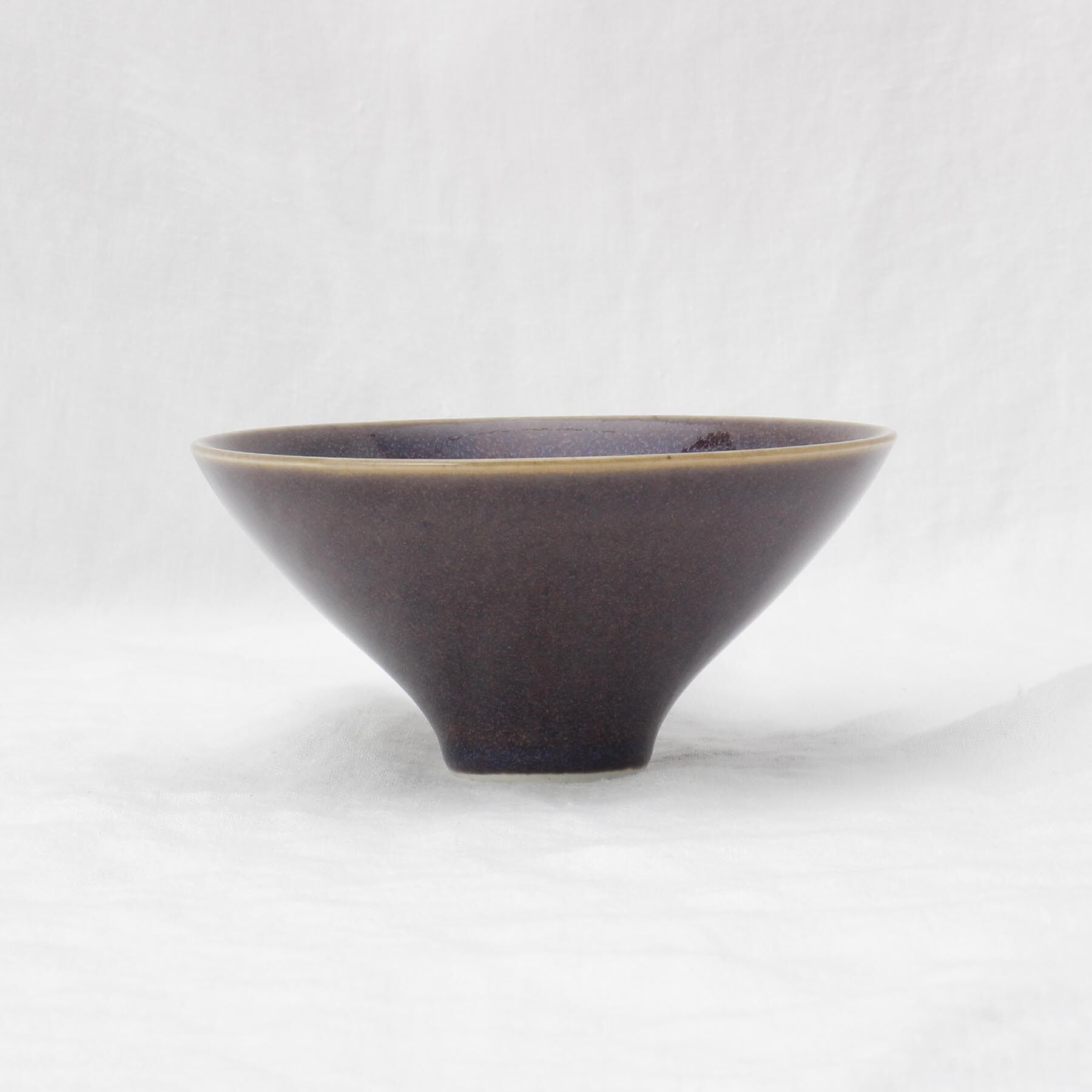 212 KITCHEN STORE「ケイプ 朝顔 飯碗 レーズンブラウン」|食器・キッチングッズ|