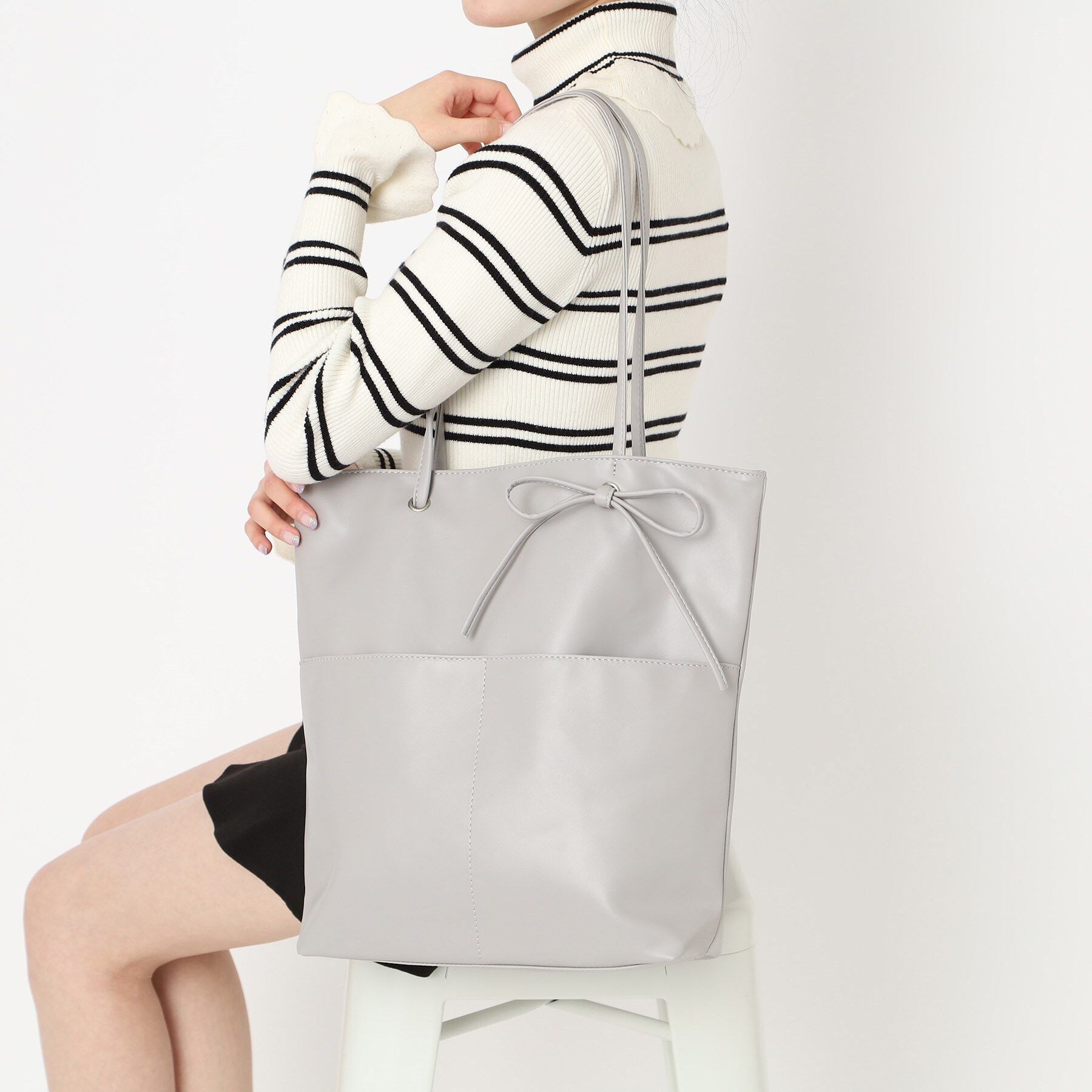 Ober Tashe「合皮リボンモチーフA4トート」|トートバッグ|