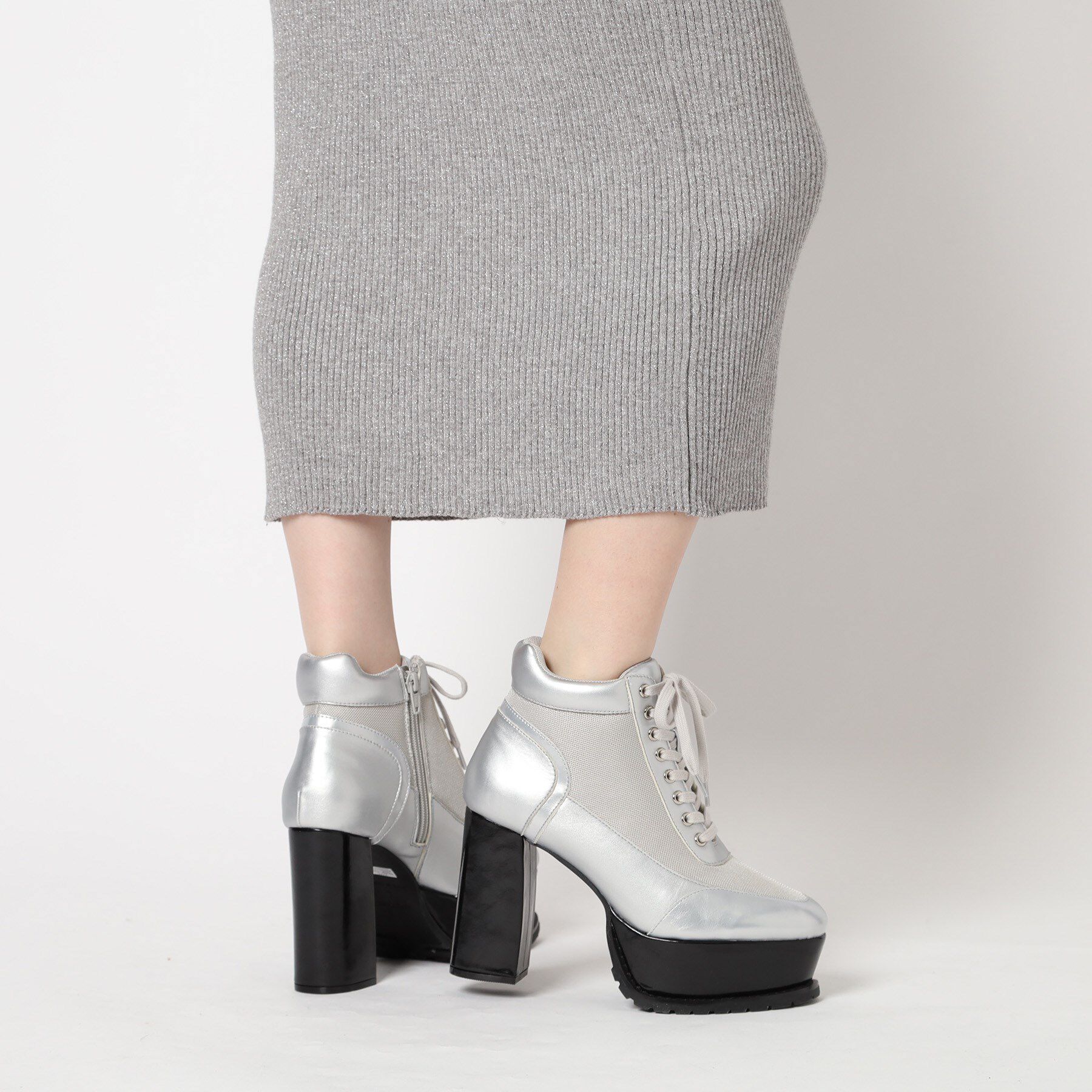 ESPERANZA「【ラク盛り／ショートブーツ】リピーター続出／脚長美脚　厚底メッシュスポーティーショートブーツ」|ショートブーツ|