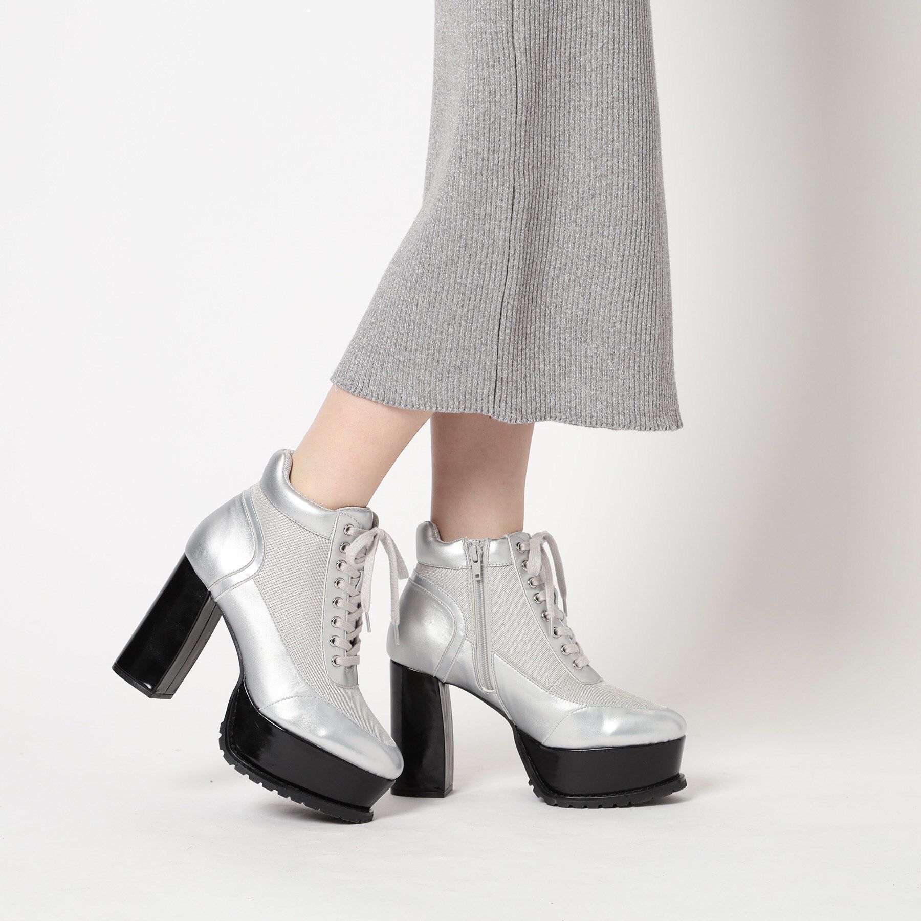 ESPERANZA「【ラク盛り／ショートブーツ】リピーター続出／脚長美脚　厚底メッシュスポーティーショートブーツ」|ショートブーツ|