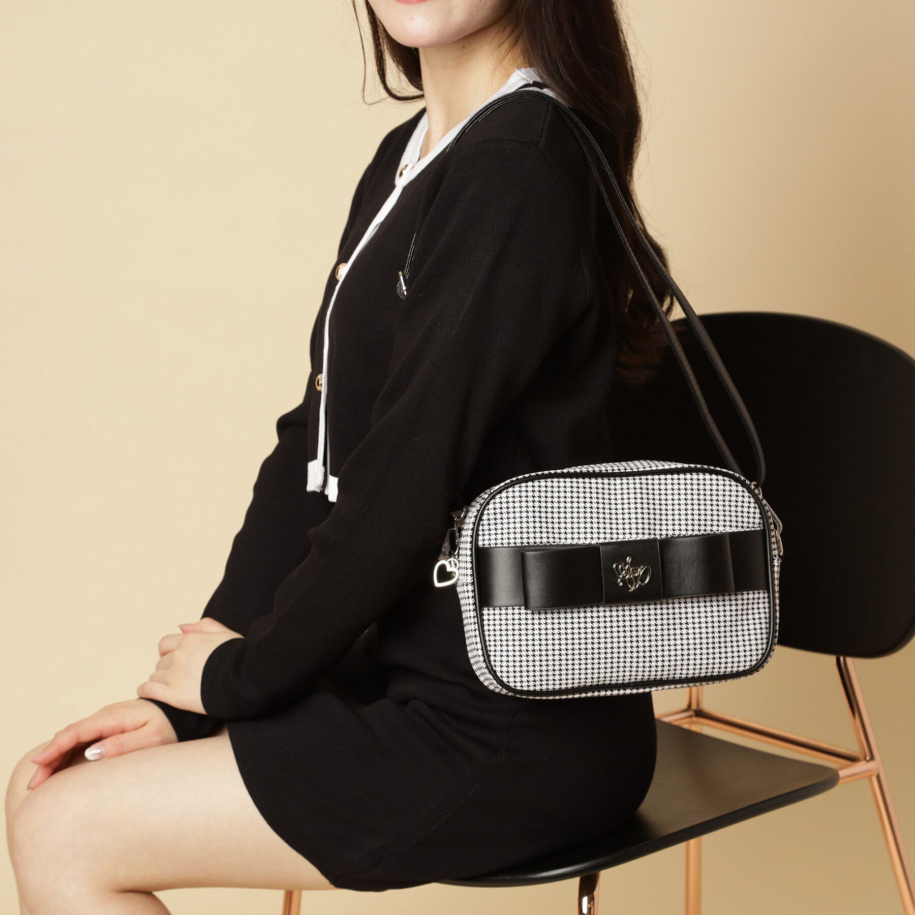 Ober Tashe「キルティングリボンショルダーバッグ」|ショルダー・メッセンジャー|